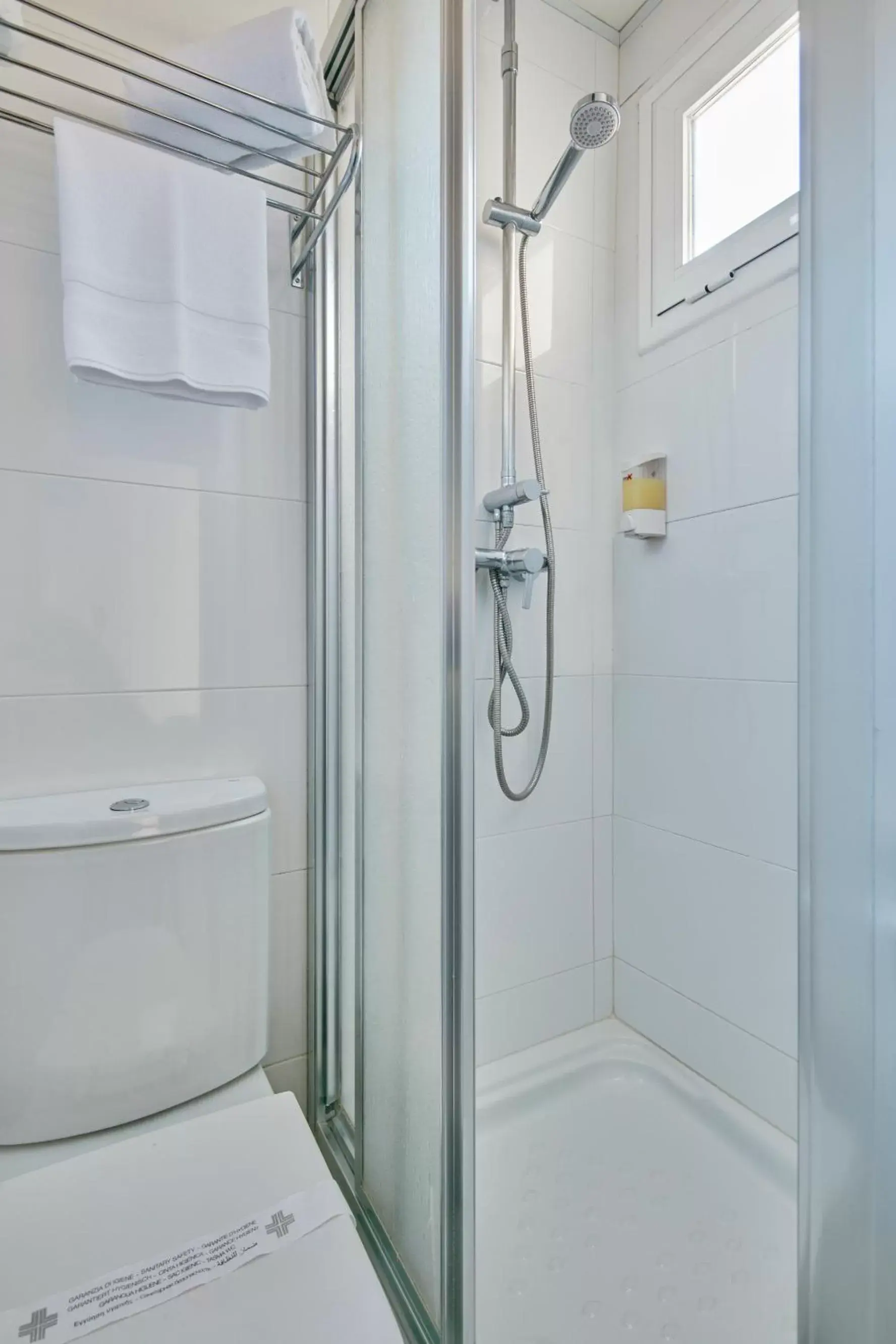 Shower, Bathroom in Hotel Transit