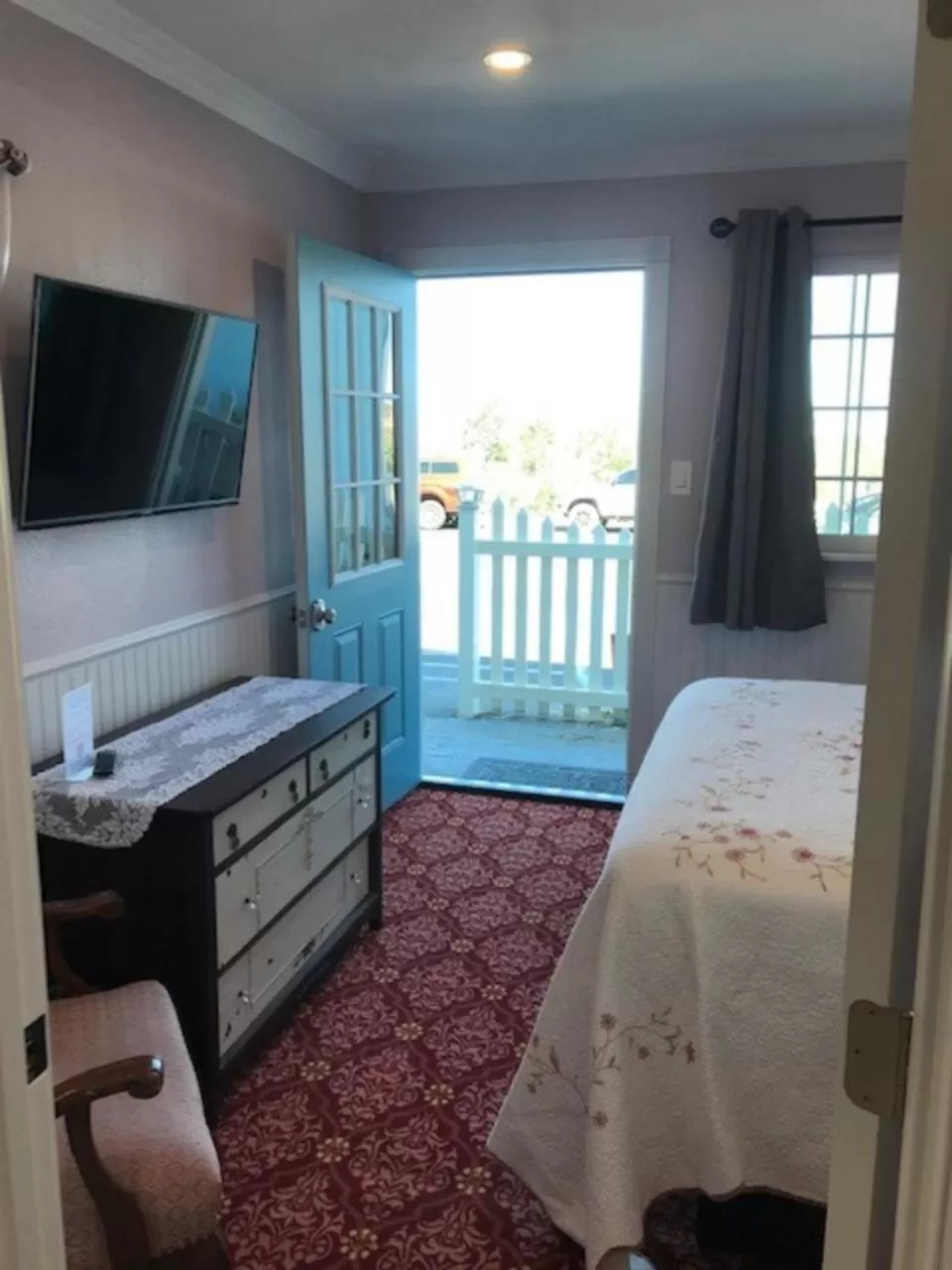 Bedroom, Bed in Sugarloaf Mountain Motel