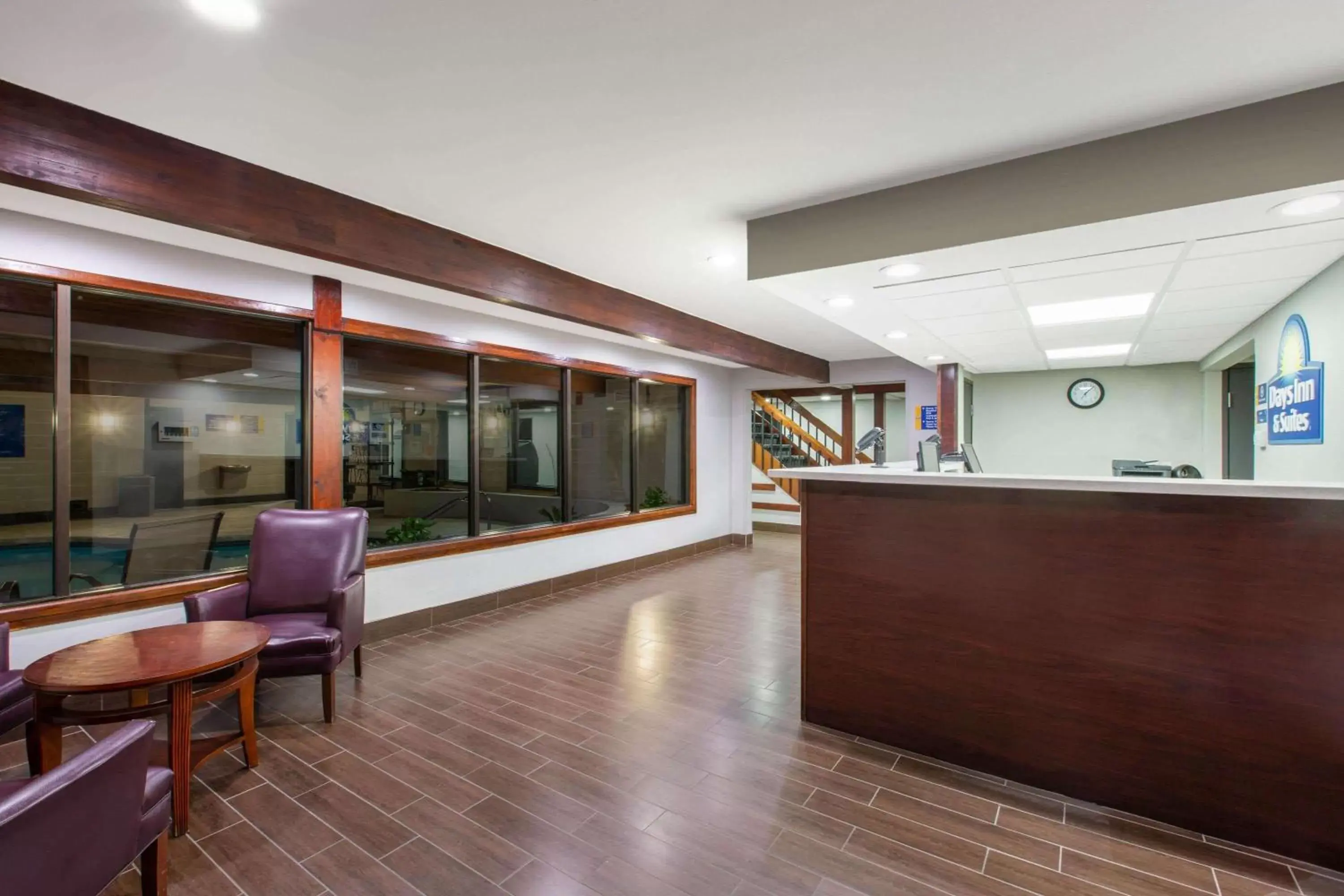 Lobby or reception, Lobby/Reception in Days Inn & Suites by Wyndham Wisconsin Dells