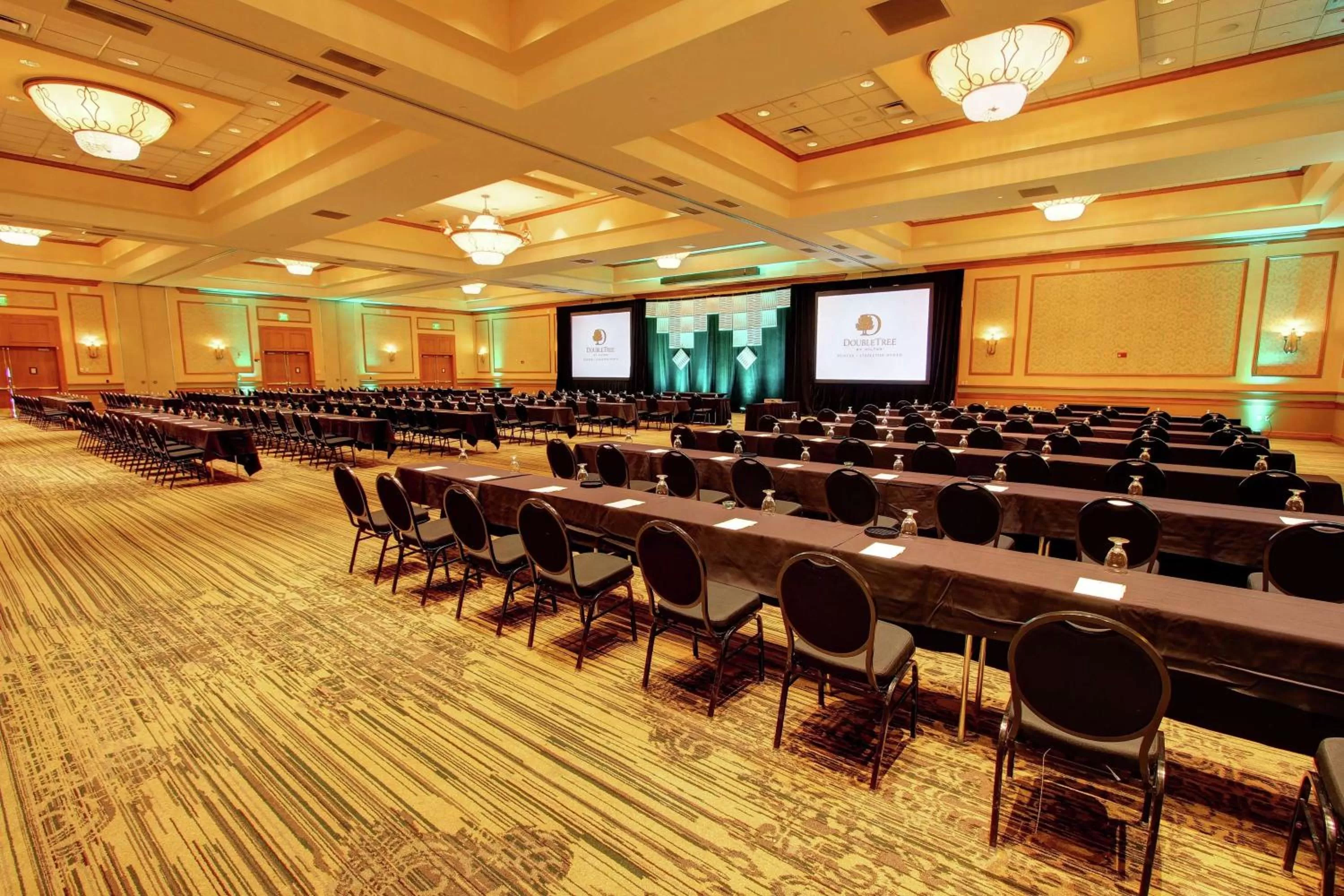 Meeting/conference room in DoubleTree by Hilton Denver Central Park