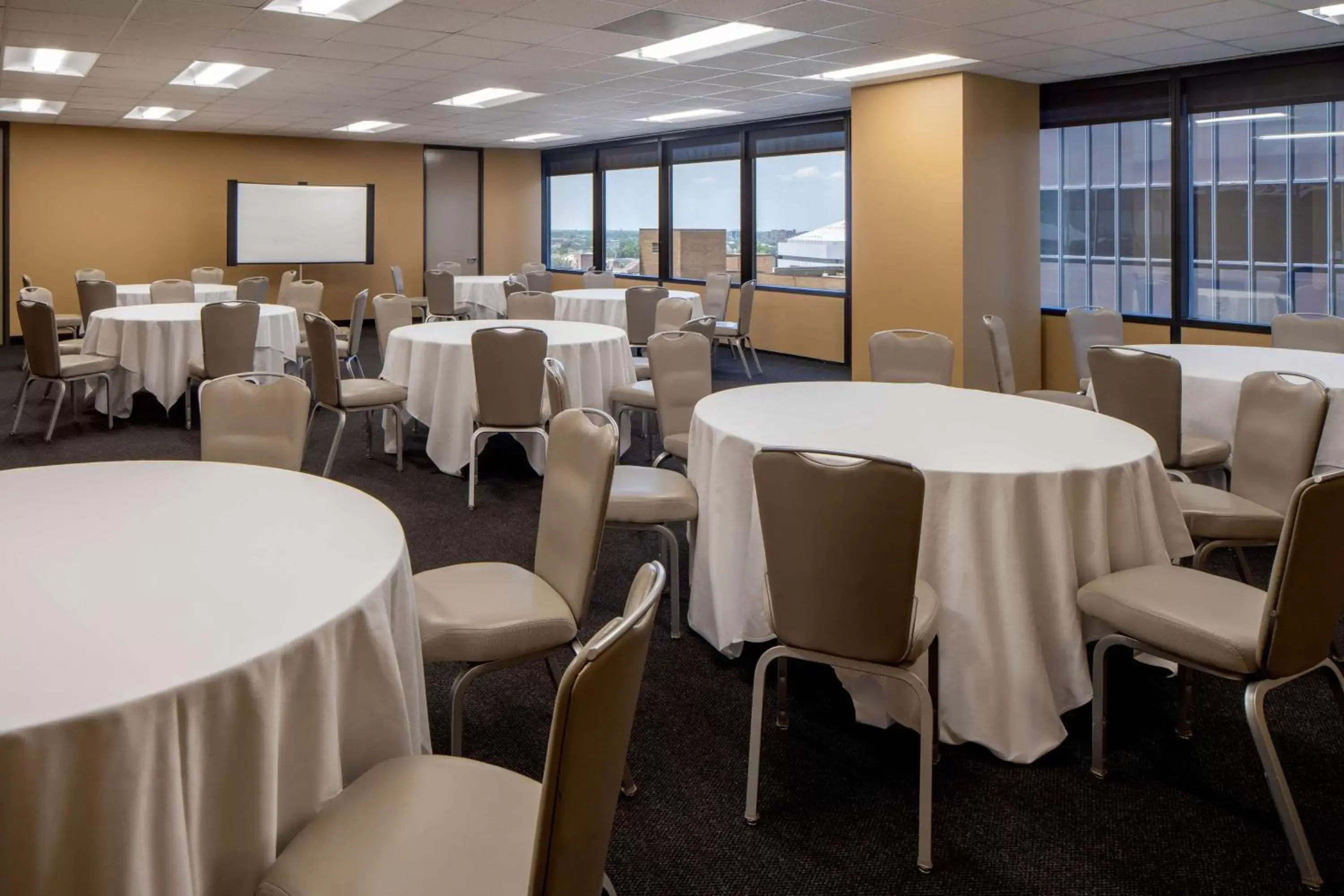 Meeting/conference room, Banquet Facilities in Hyatt House New Orleans Downtown