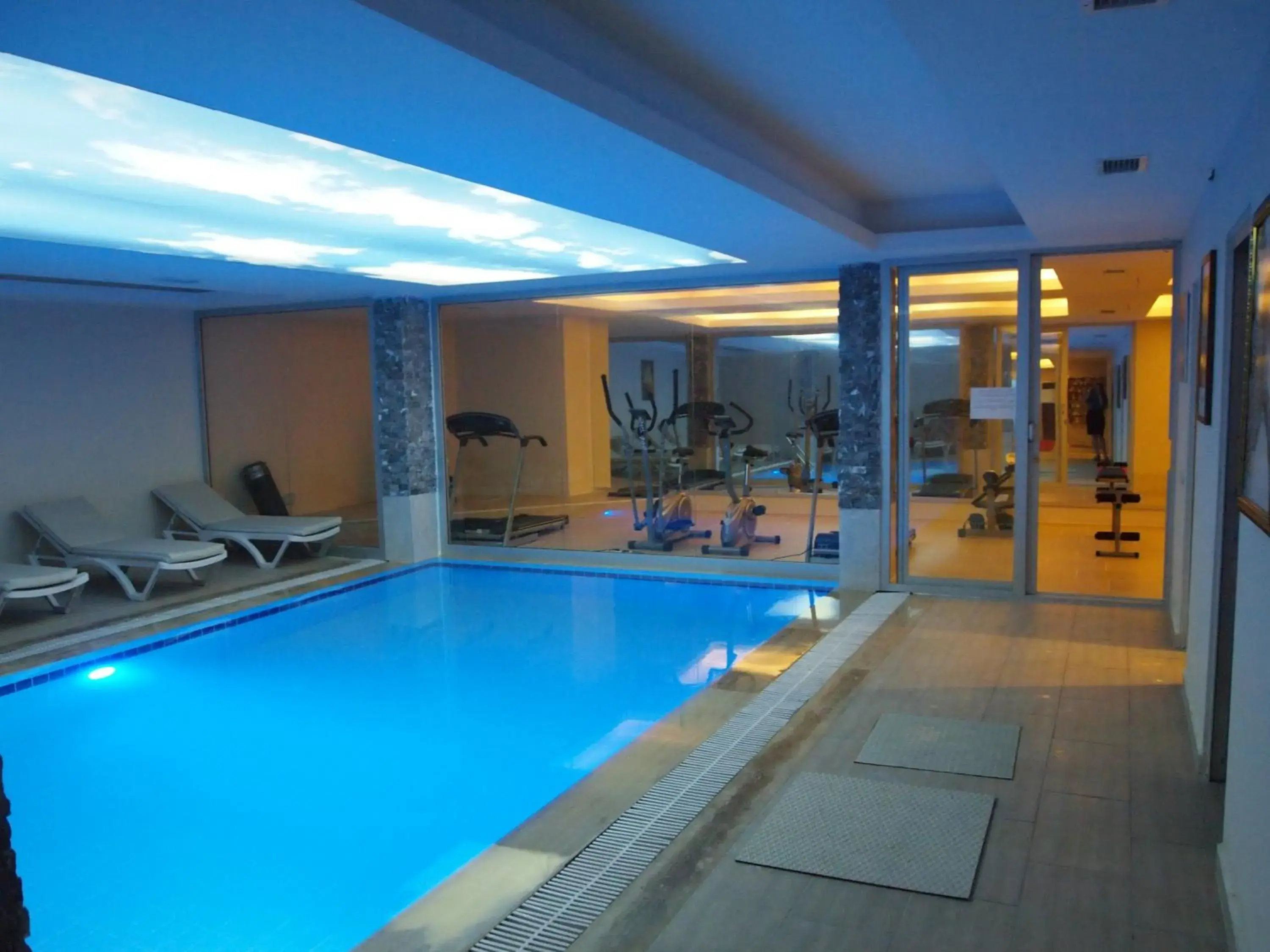 , Swimming Pool in Acar Hotel