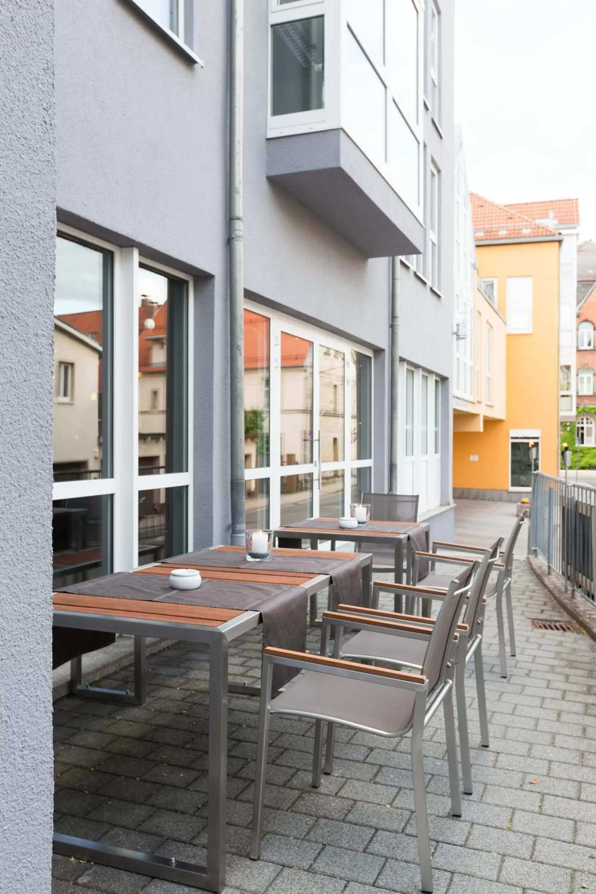 Facade/entrance in Hotel Rheingold