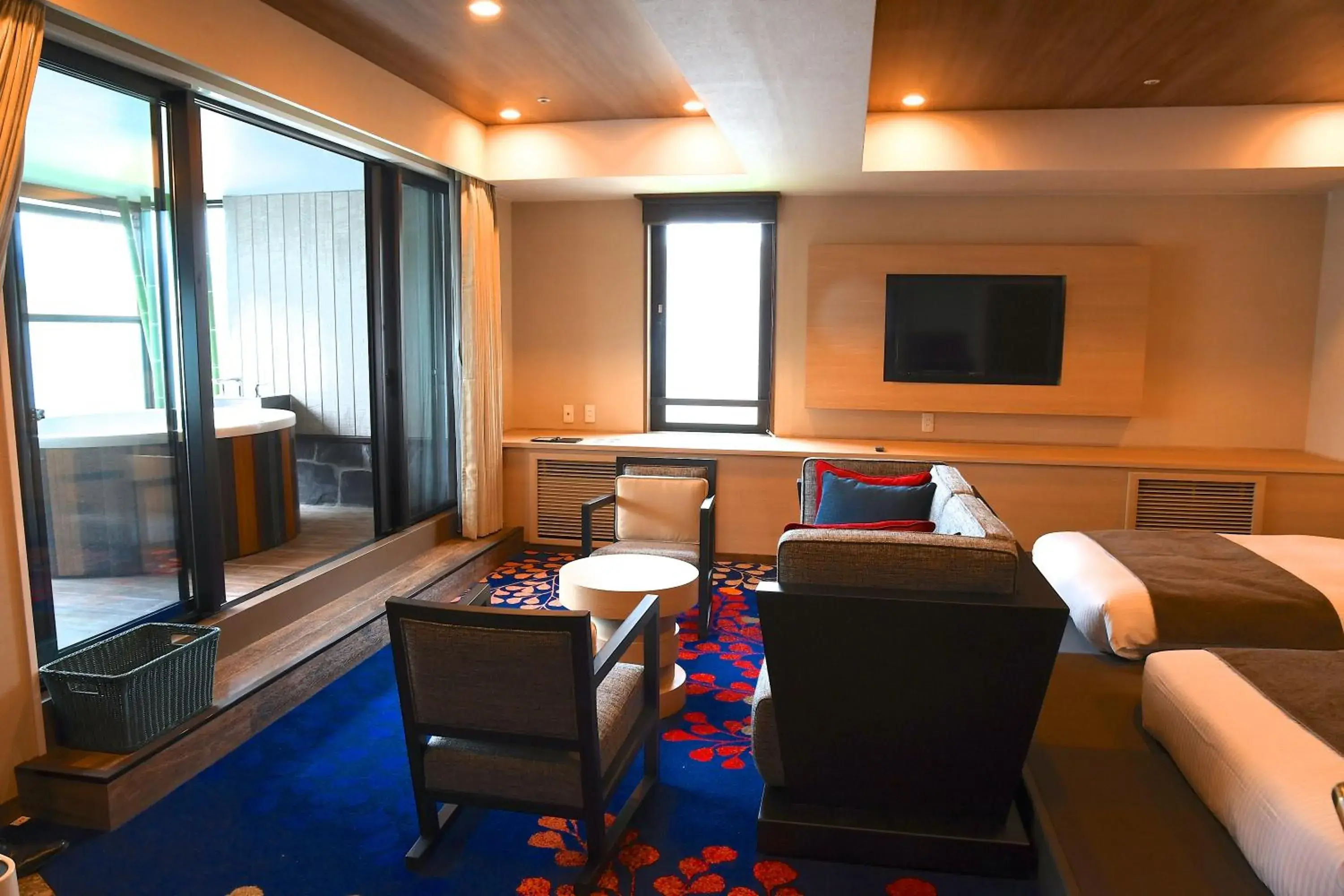 Photo of the whole room, Seating Area in Karuizawakurabu Hotel 1130 Hewitt Resort