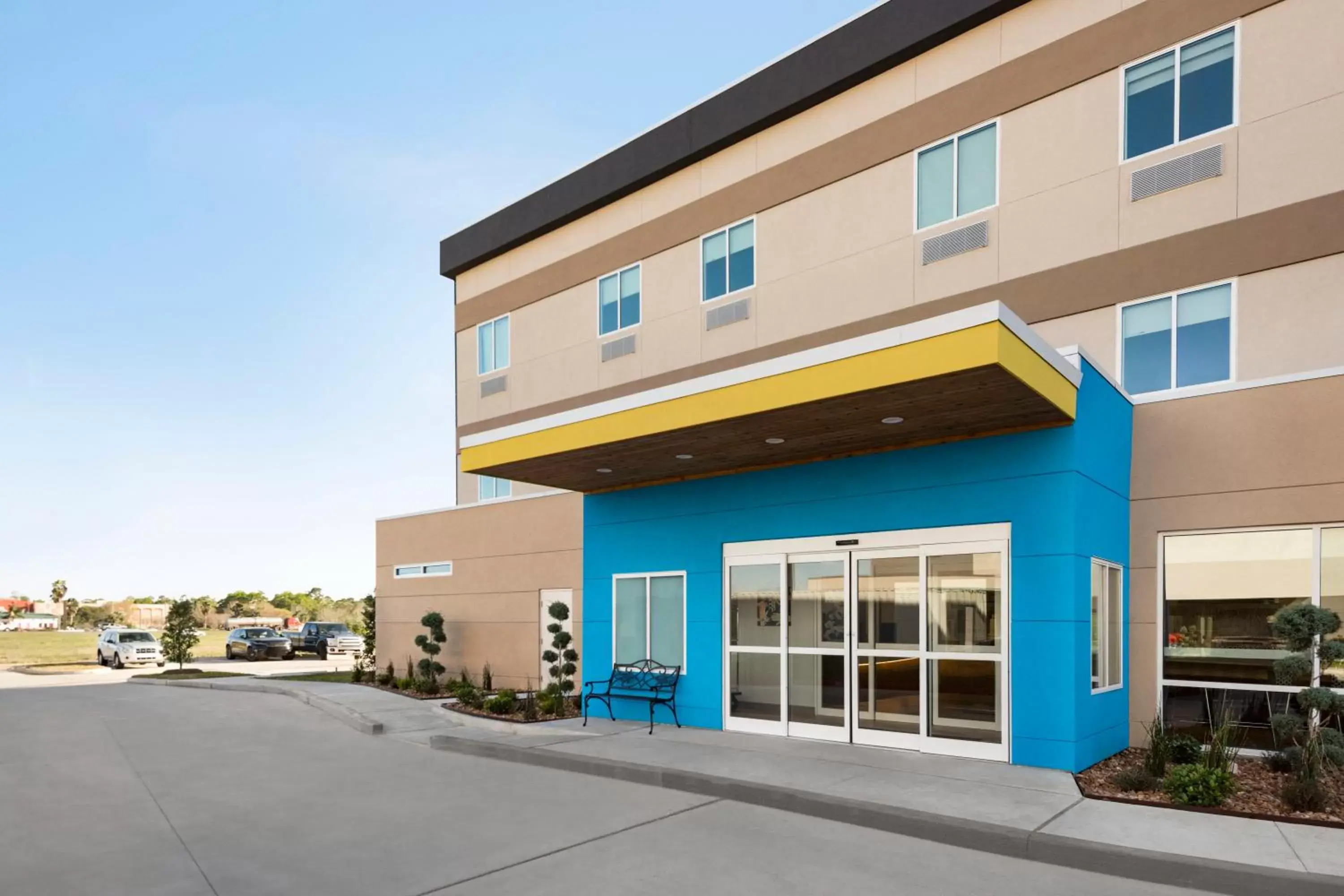 Property Building in Days Inn by Wyndham Beaumont West I-10 Walden