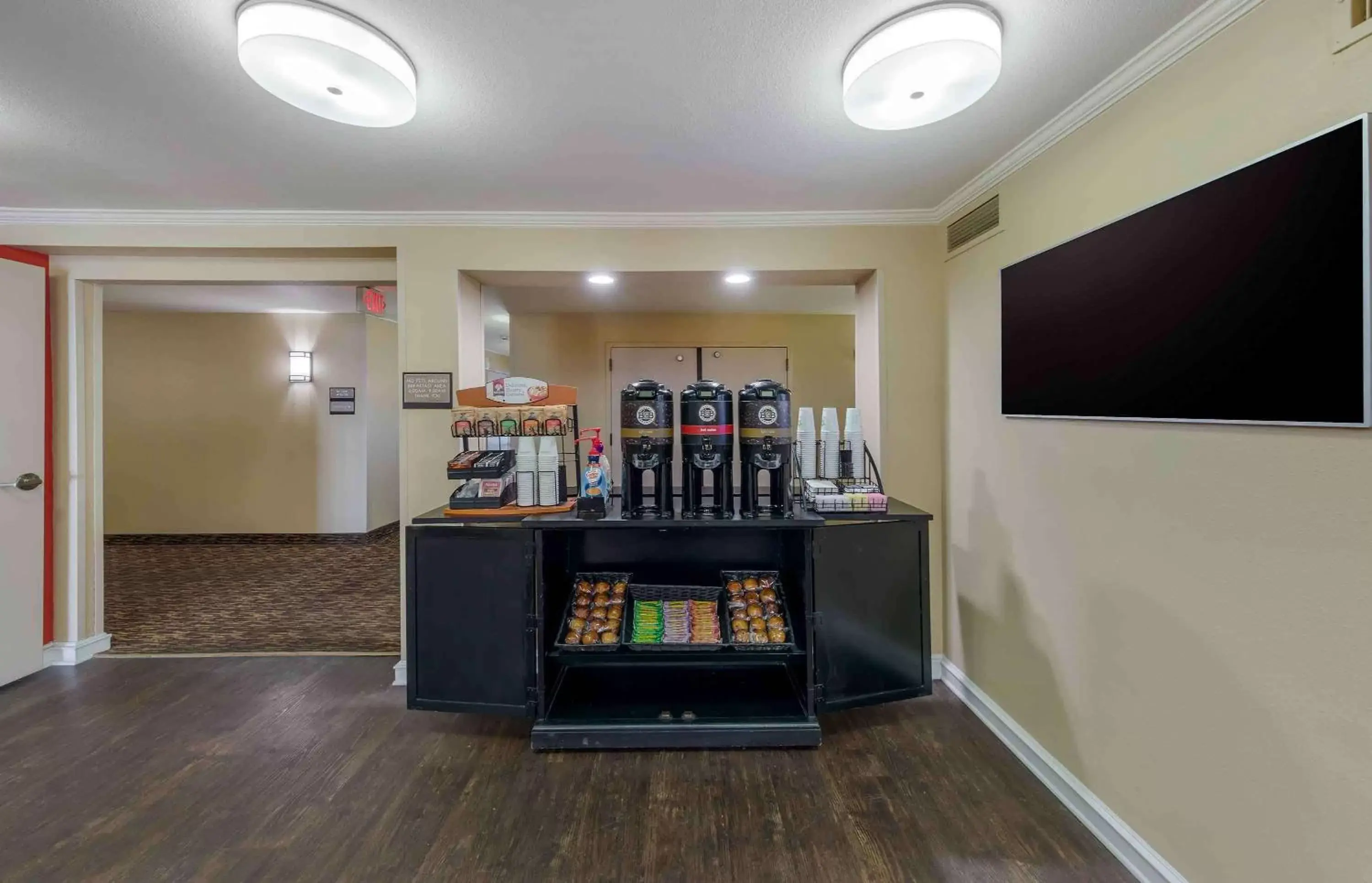 Lobby or reception in Extended Stay America Suites - Los Angeles - Glendale