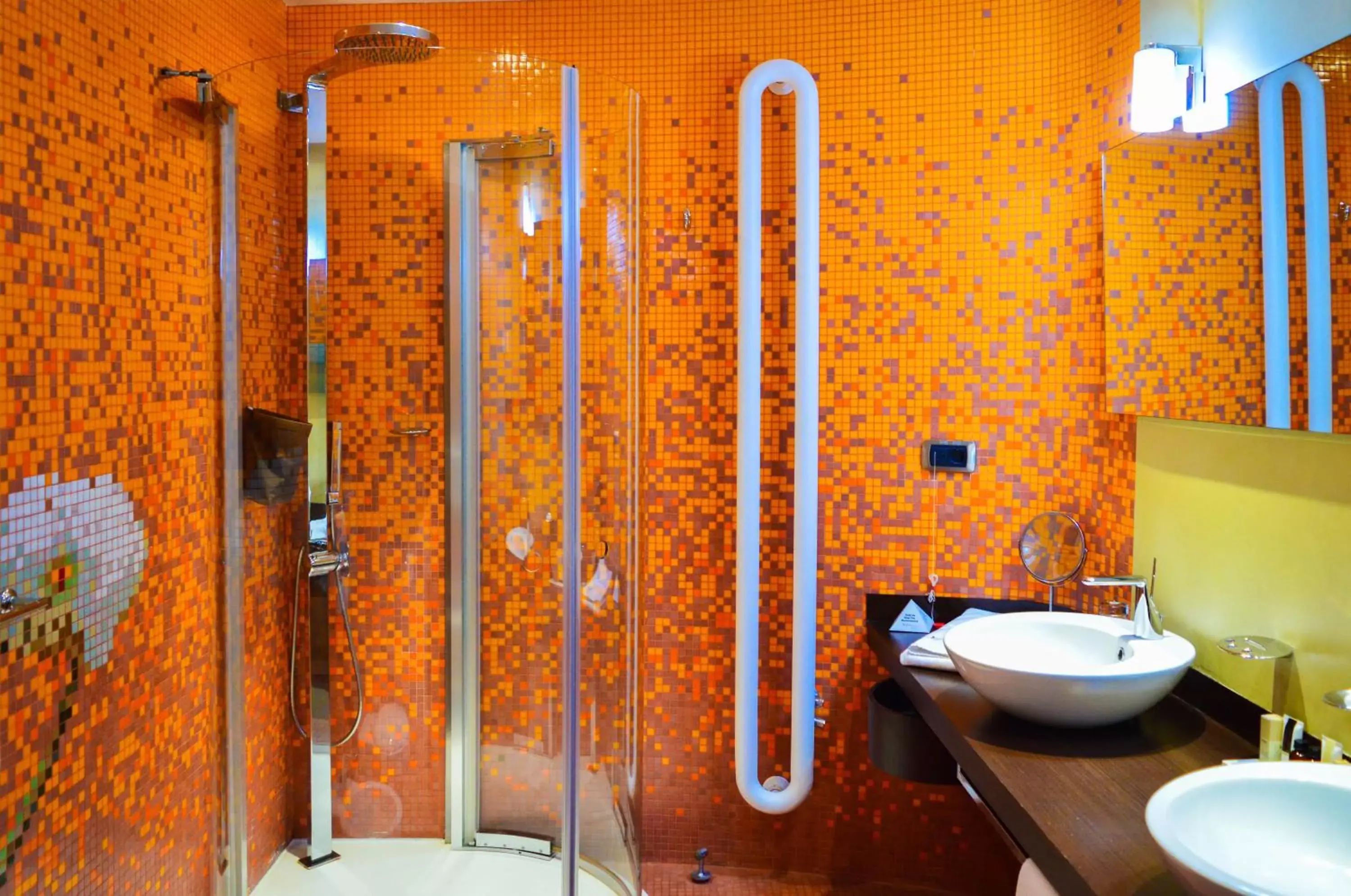 Bathroom in Les Fleurs Boutique Hotel