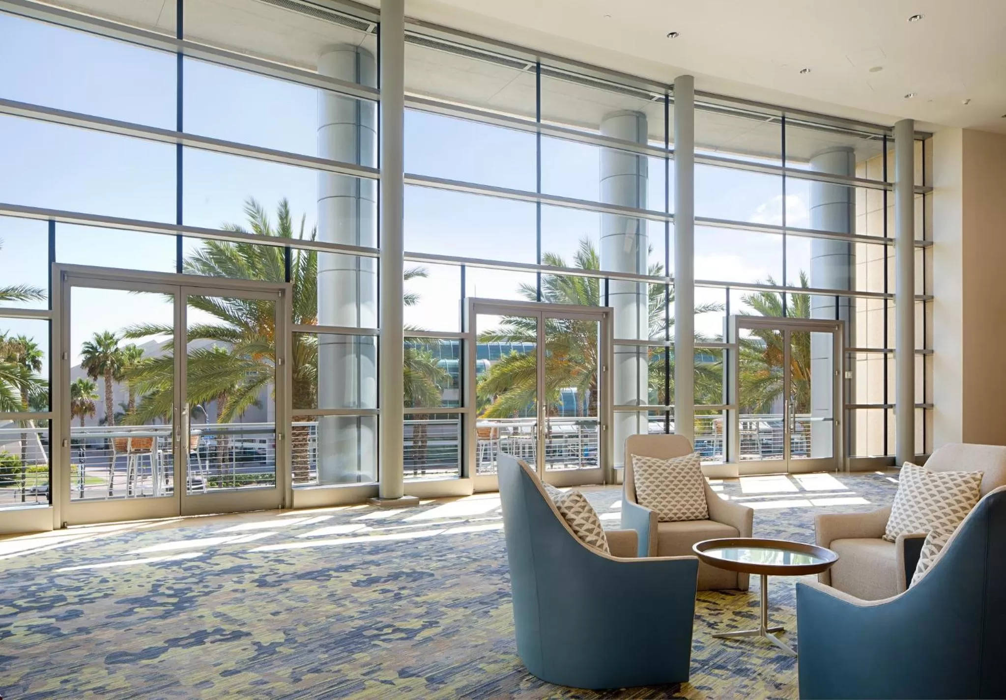 Lobby or reception in Omni San Diego Hotel at the Ballpark
