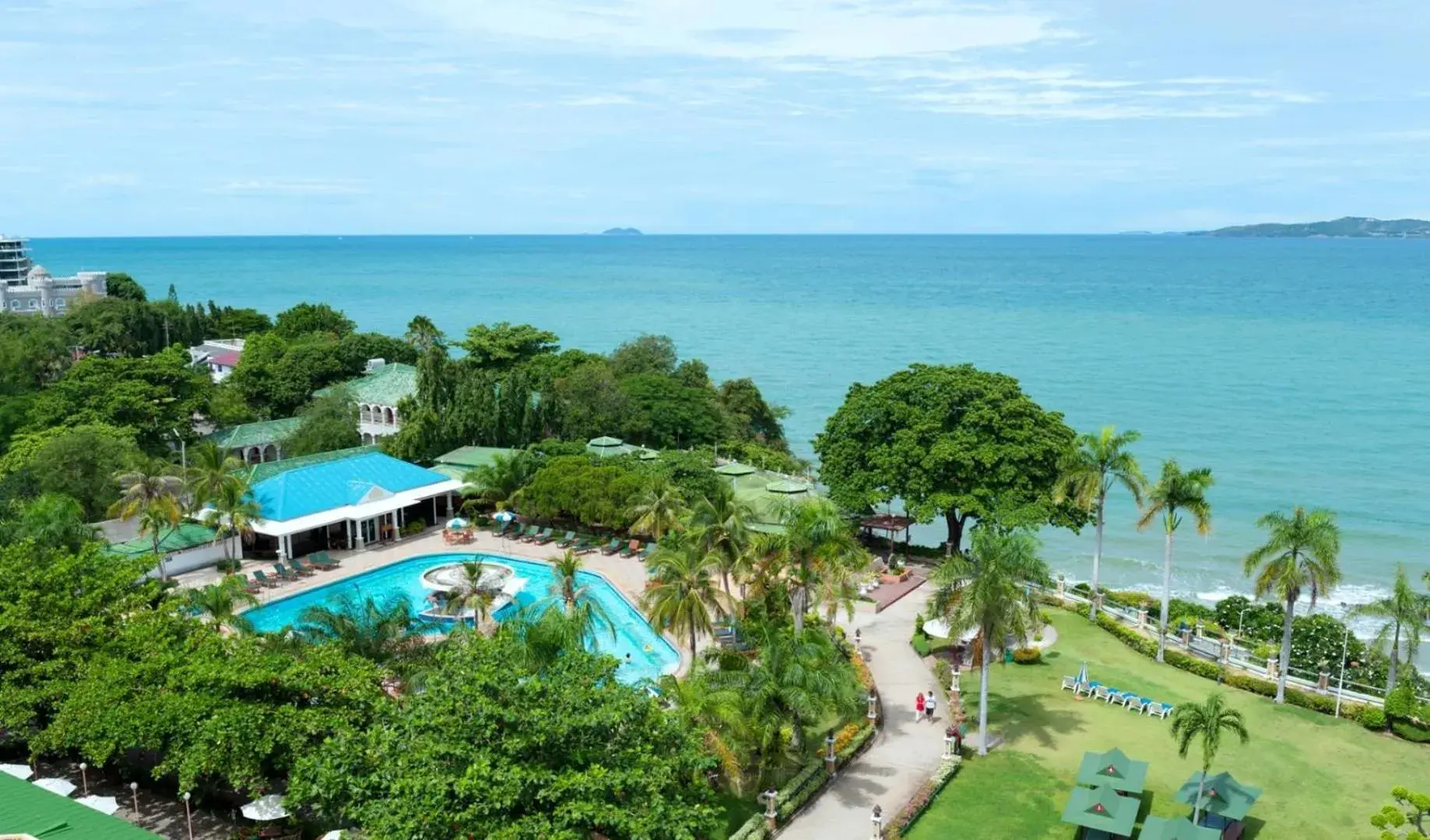 Swimming pool, Bird's-eye View in Asia Pattaya Hotel