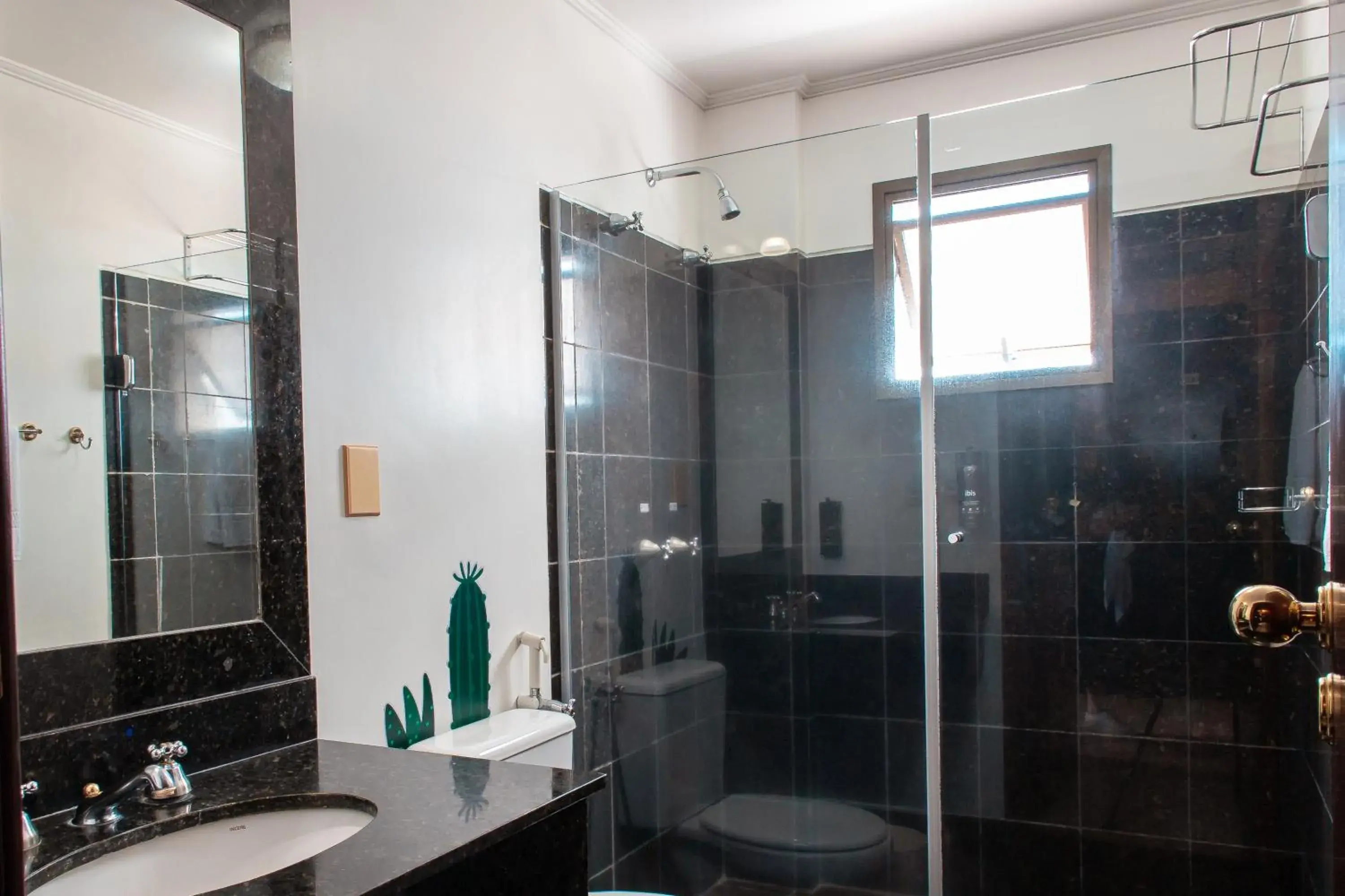 Bathroom in Hotel Portal D'Oeste