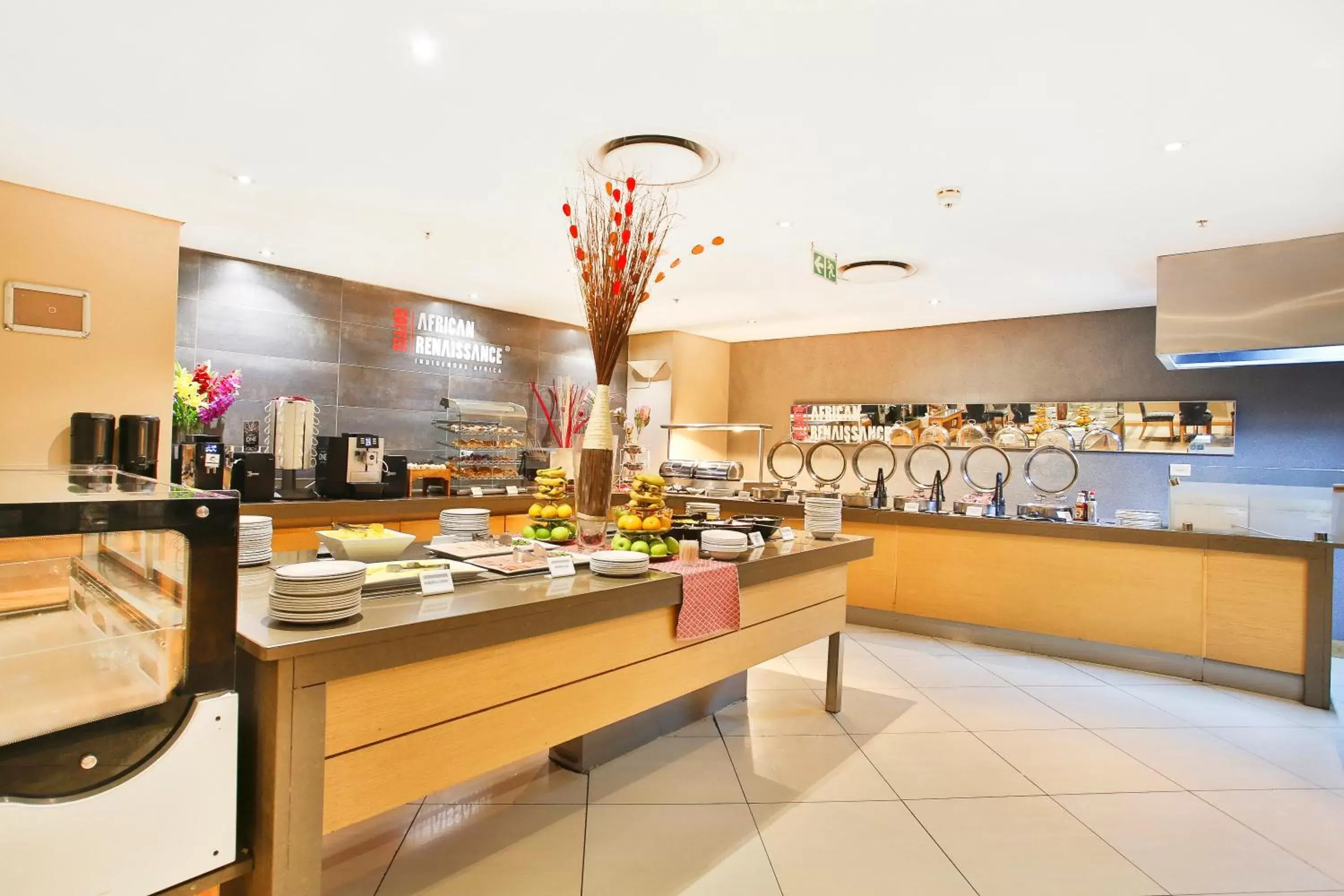 Buffet breakfast, Restaurant/Places to Eat in RH Hotel Pretoria