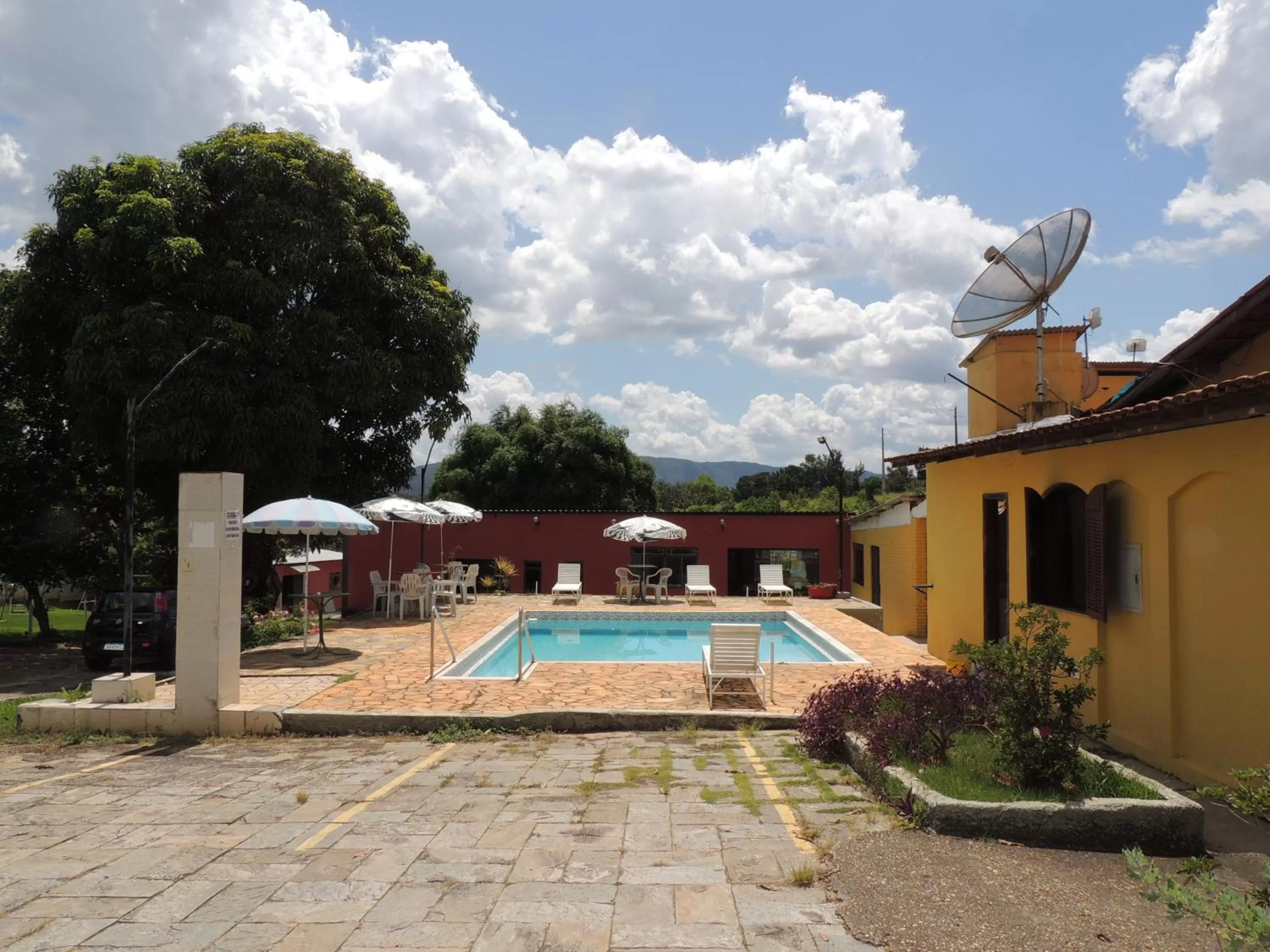 Swimming Pool in Pousada Caminho Dos Sinos