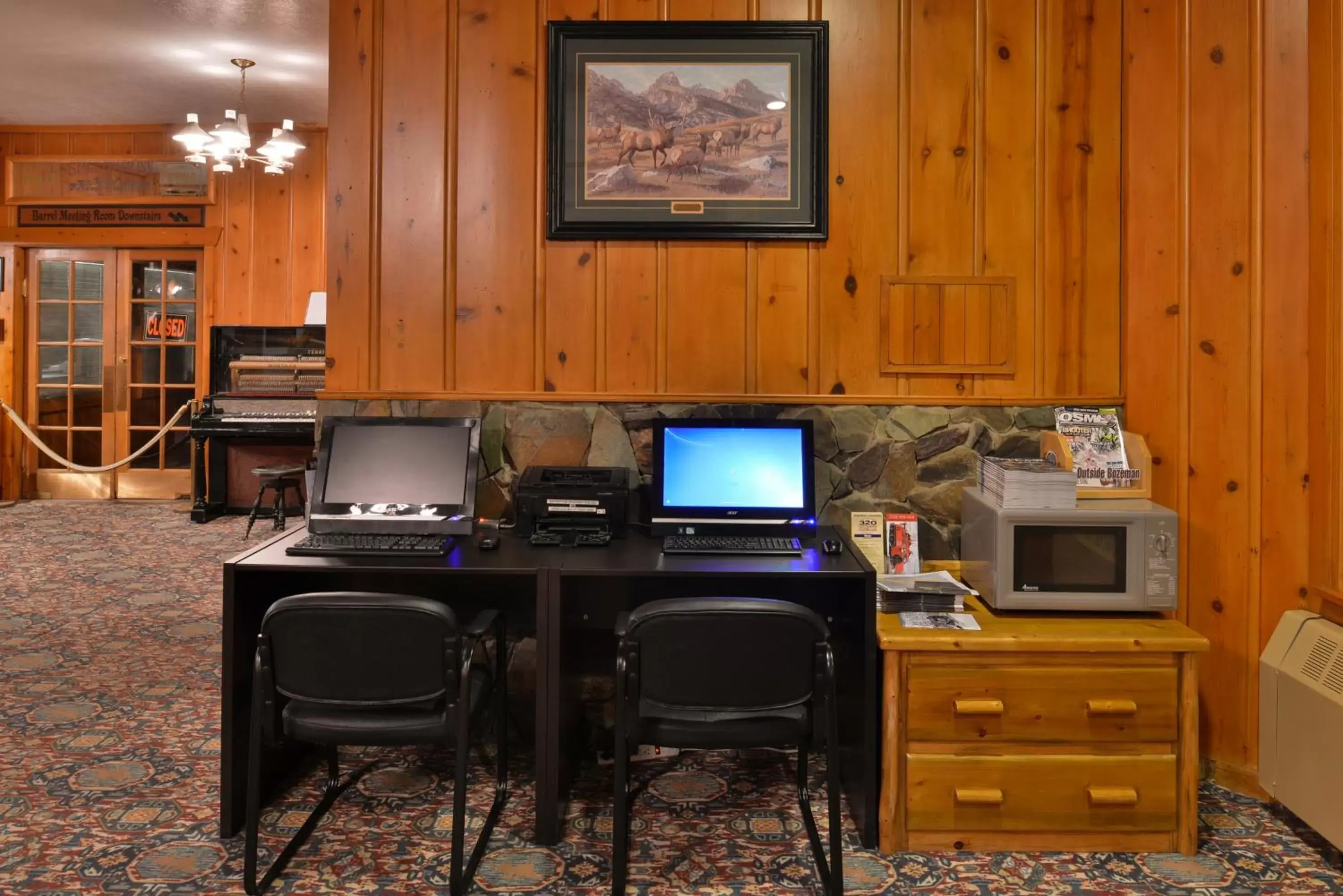 Lobby or reception in Stage Coach Inn