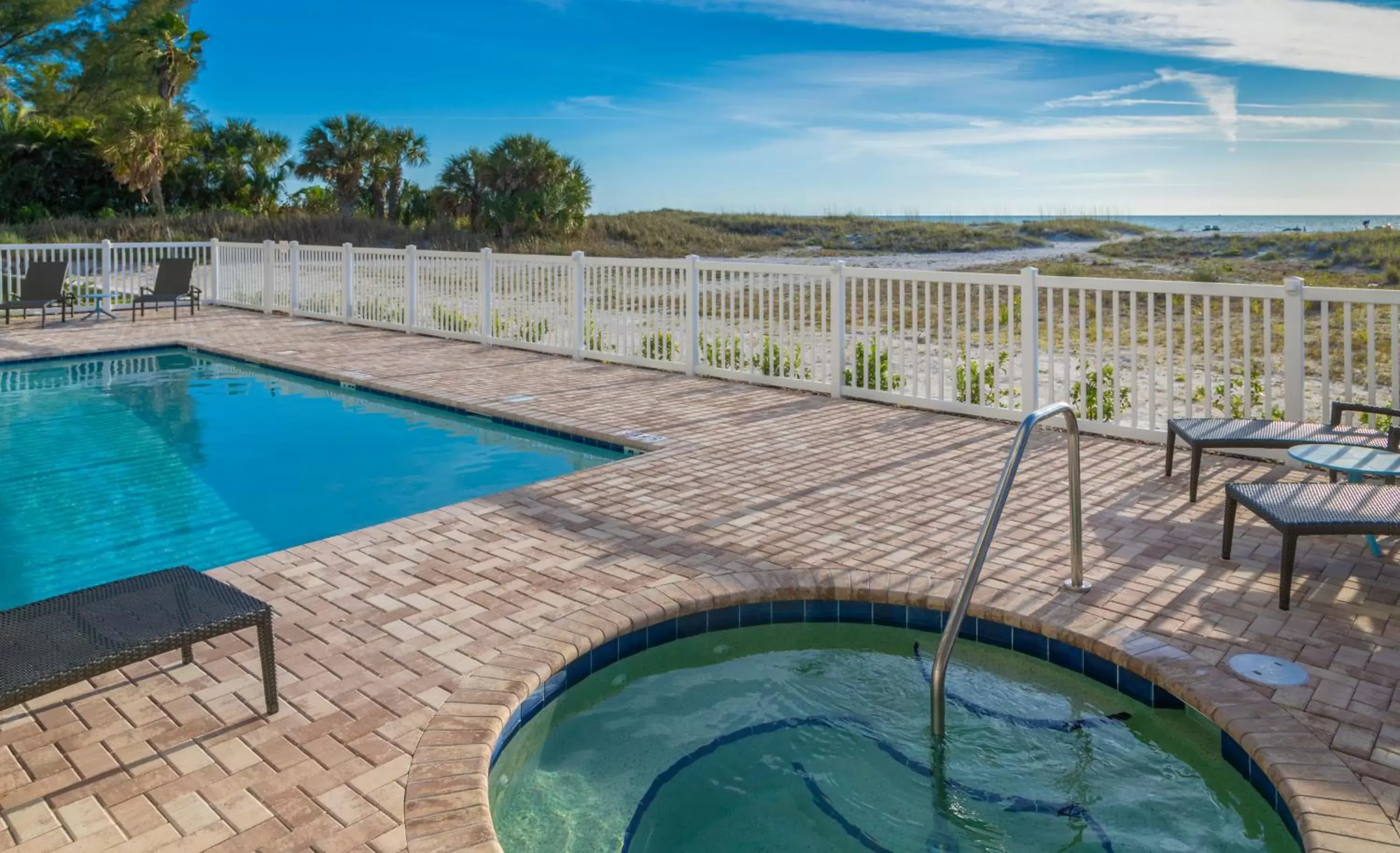 Swimming Pool in Provident Oceana Beachfront Suites