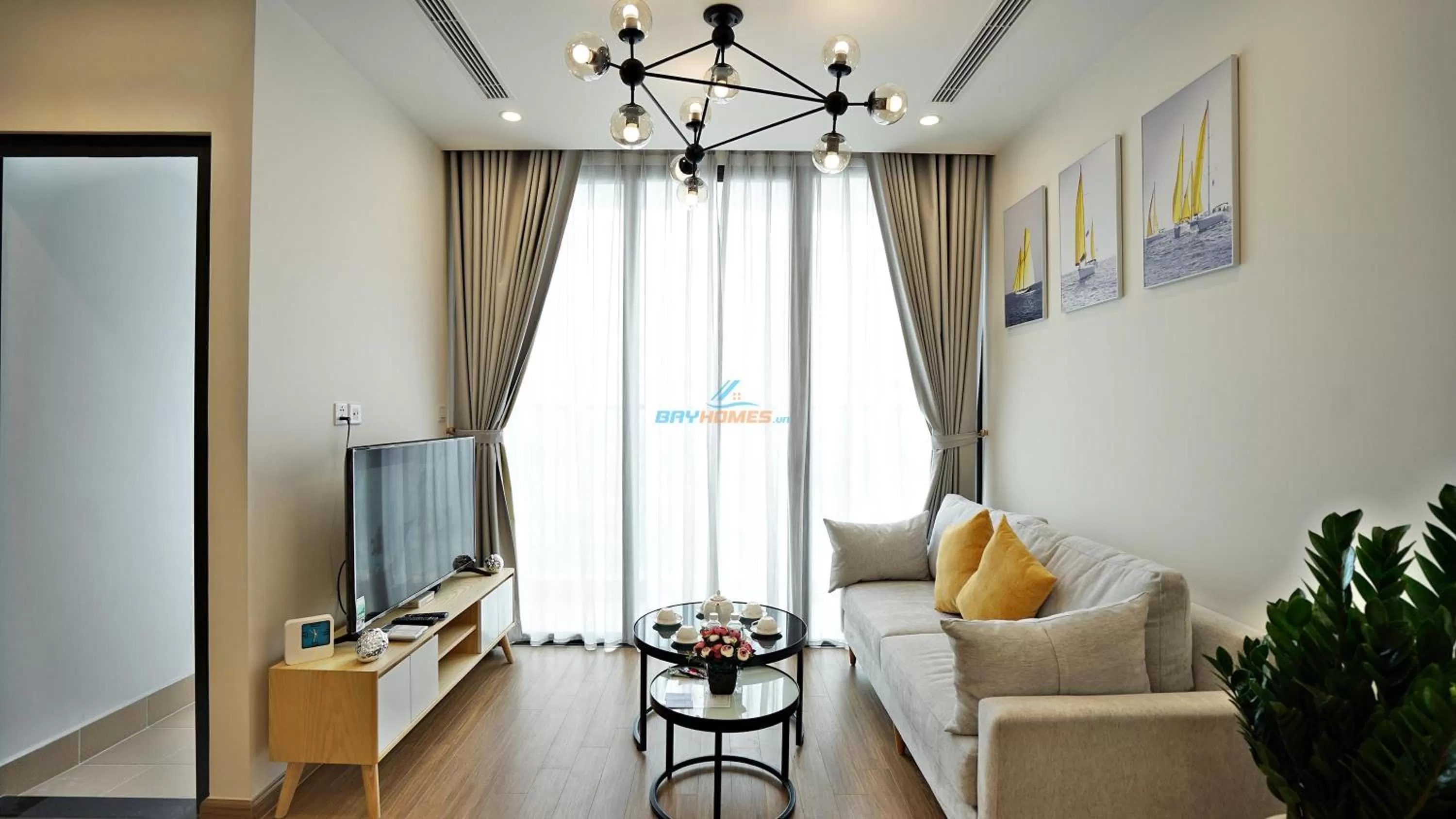 Seating Area in Vinhomes Skylake Apartment - by Bayhomes