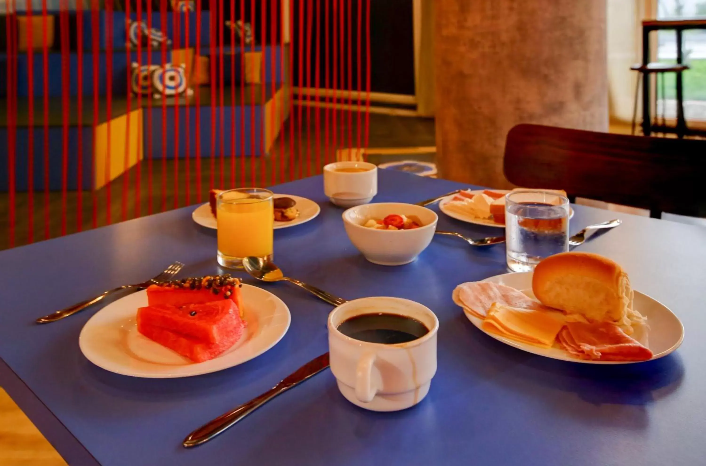 Continental breakfast in ibis budget Tambore