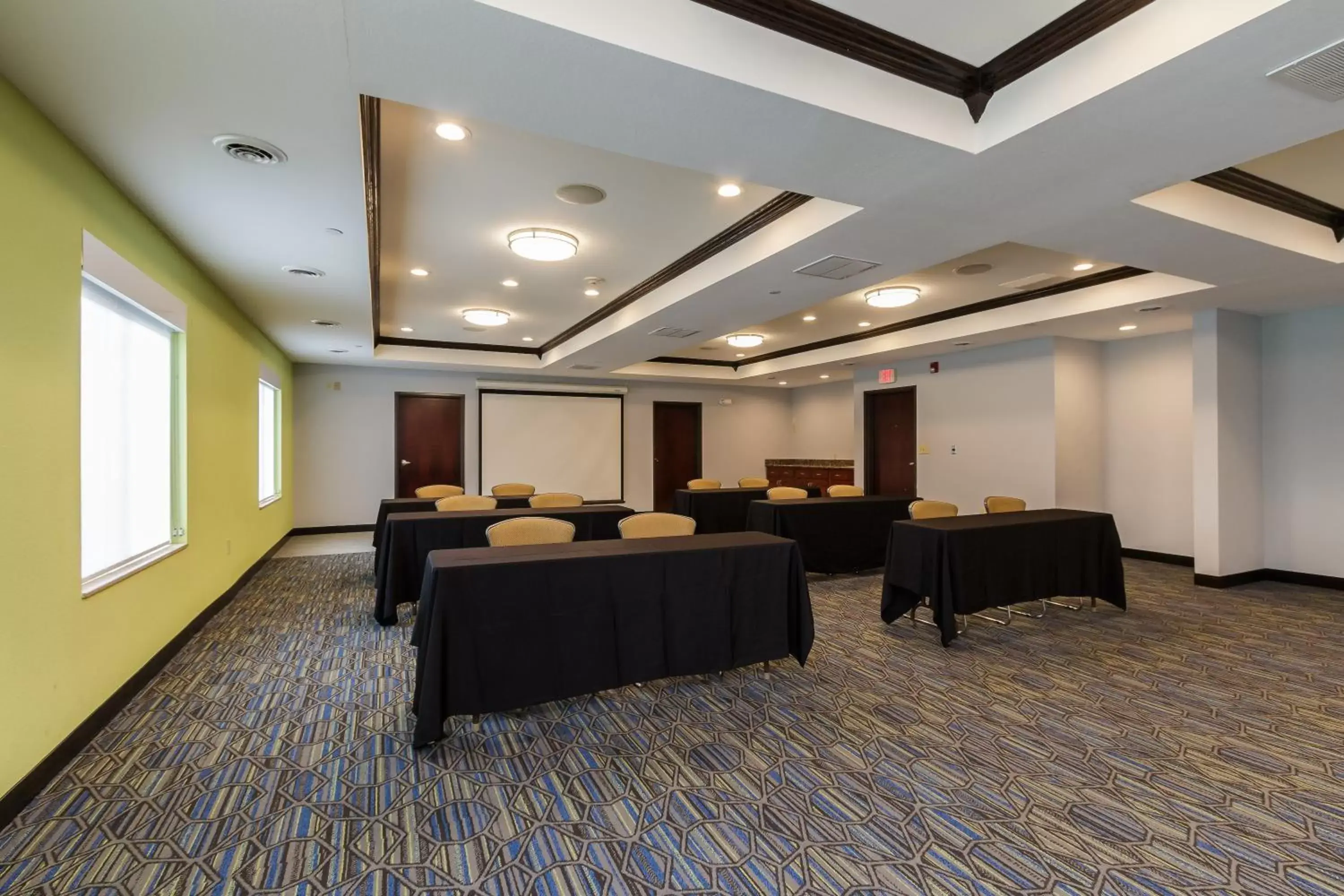 Meeting/conference room in Holiday Inn Express & Suites - South Bend - Notre Dame Univ.