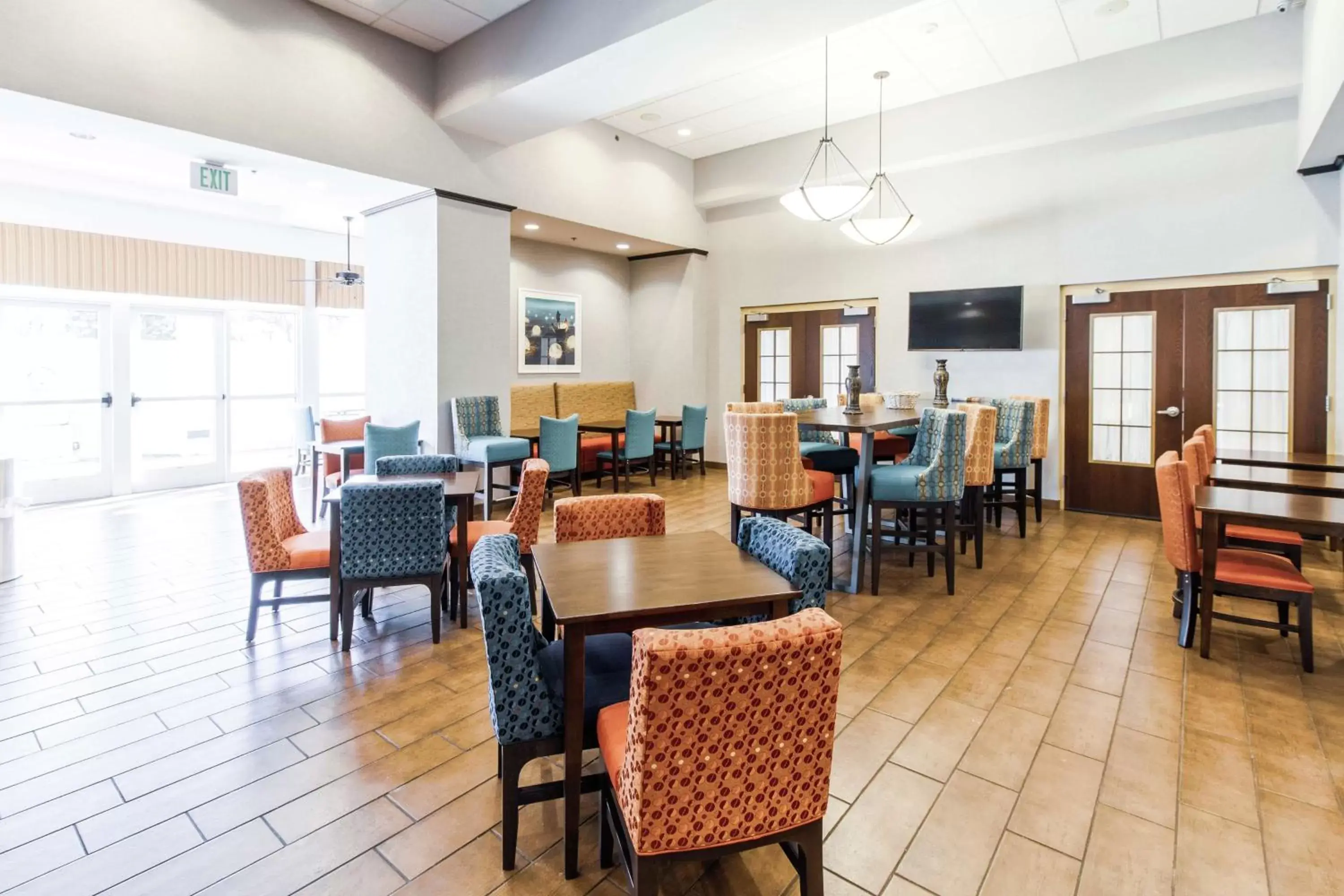 Breakfast, Restaurant/Places to Eat in Hampton Inn & Suites Huntsville Hampton Cove