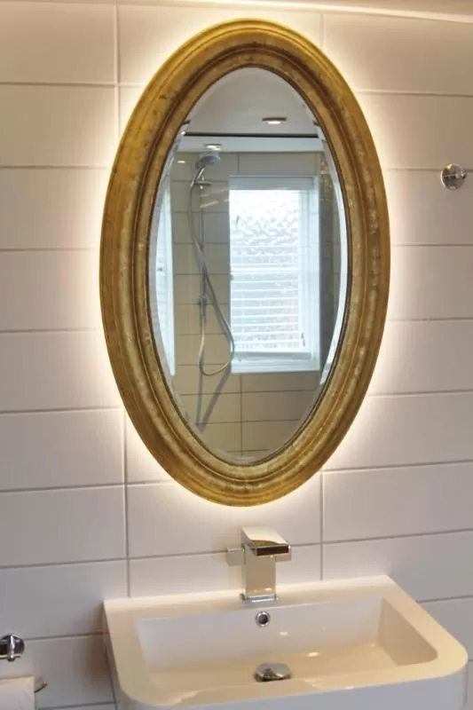 Bathroom in The Bell Inn Hotel