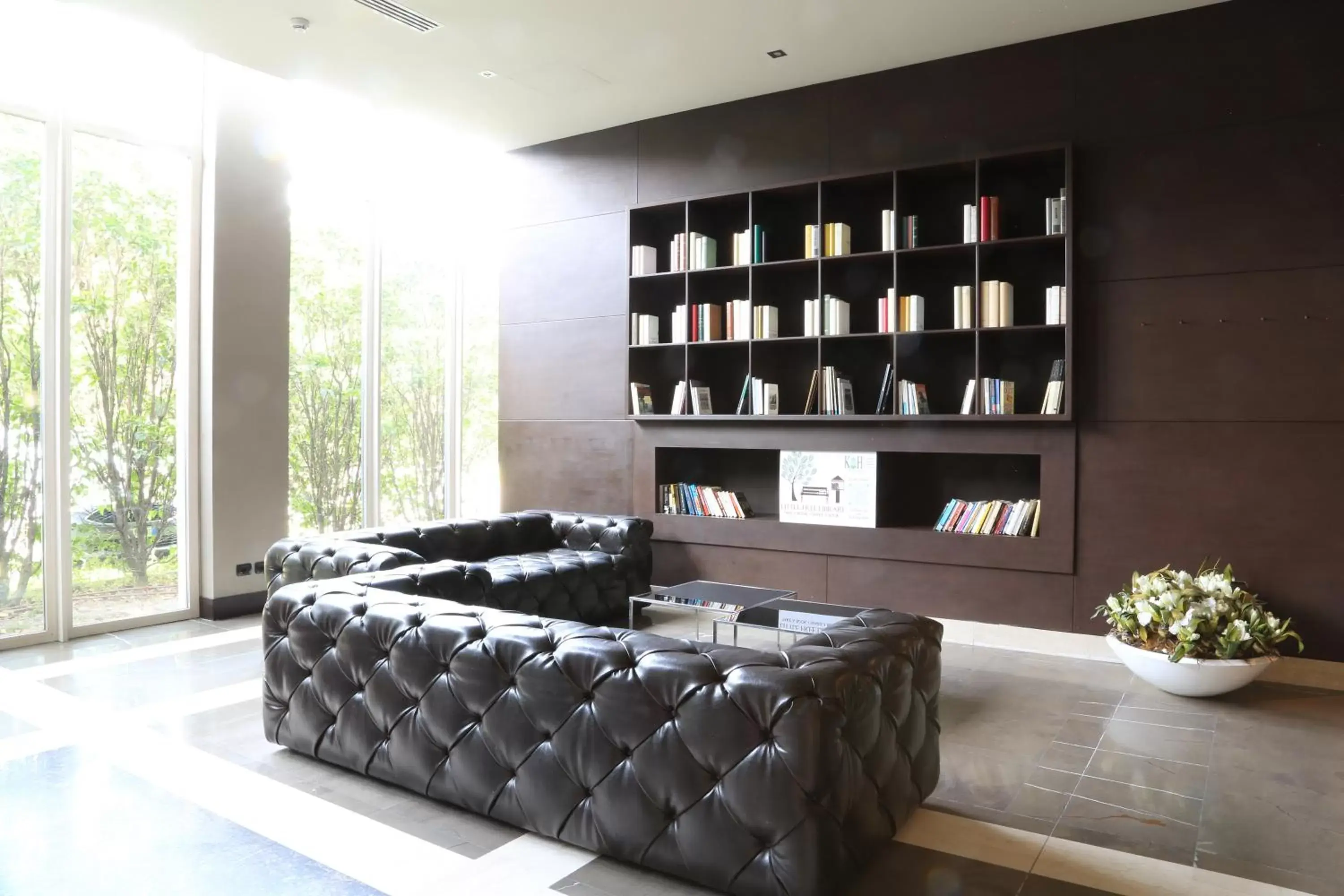 Lounge or bar in Klima Hotel Milano Fiere Lounge or bar in Klima Hotel Milano Fiere