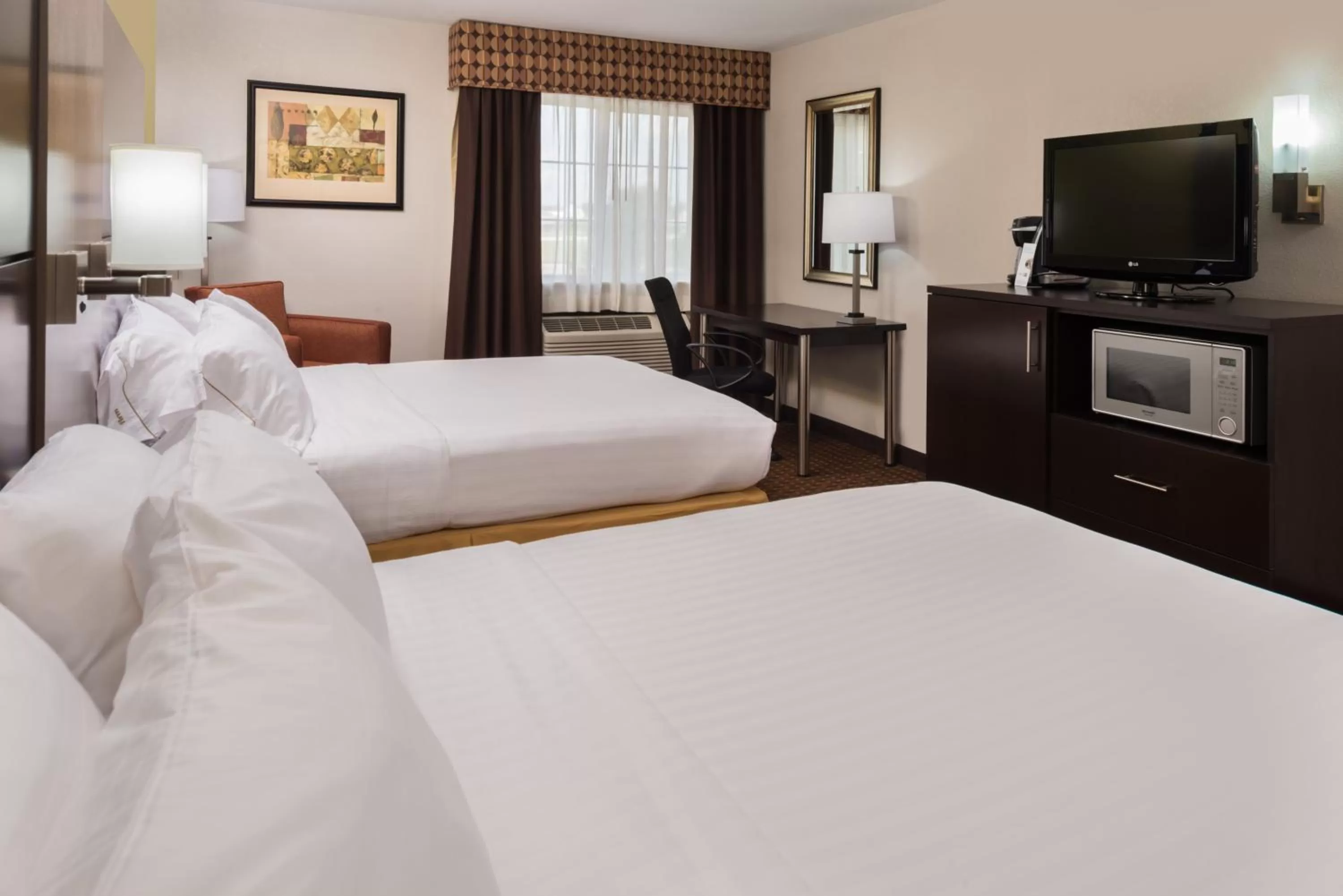 Double Room with Two Double Beds - Disability Access Roll-In Shower in Holiday Inn Express Hotel & Suites Bucyrus, an IHG Hotel