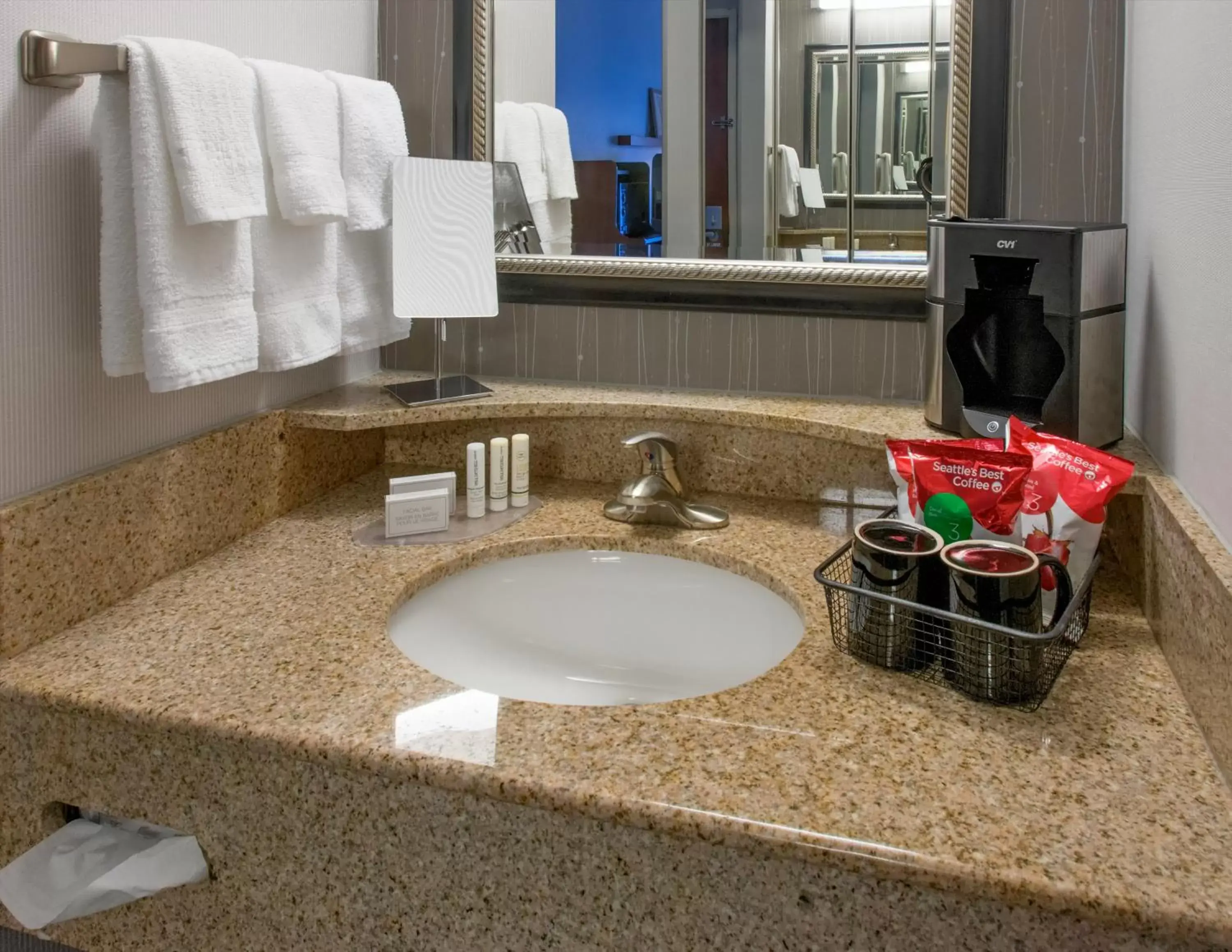 Bathroom in Courtyard by Marriott Panama City