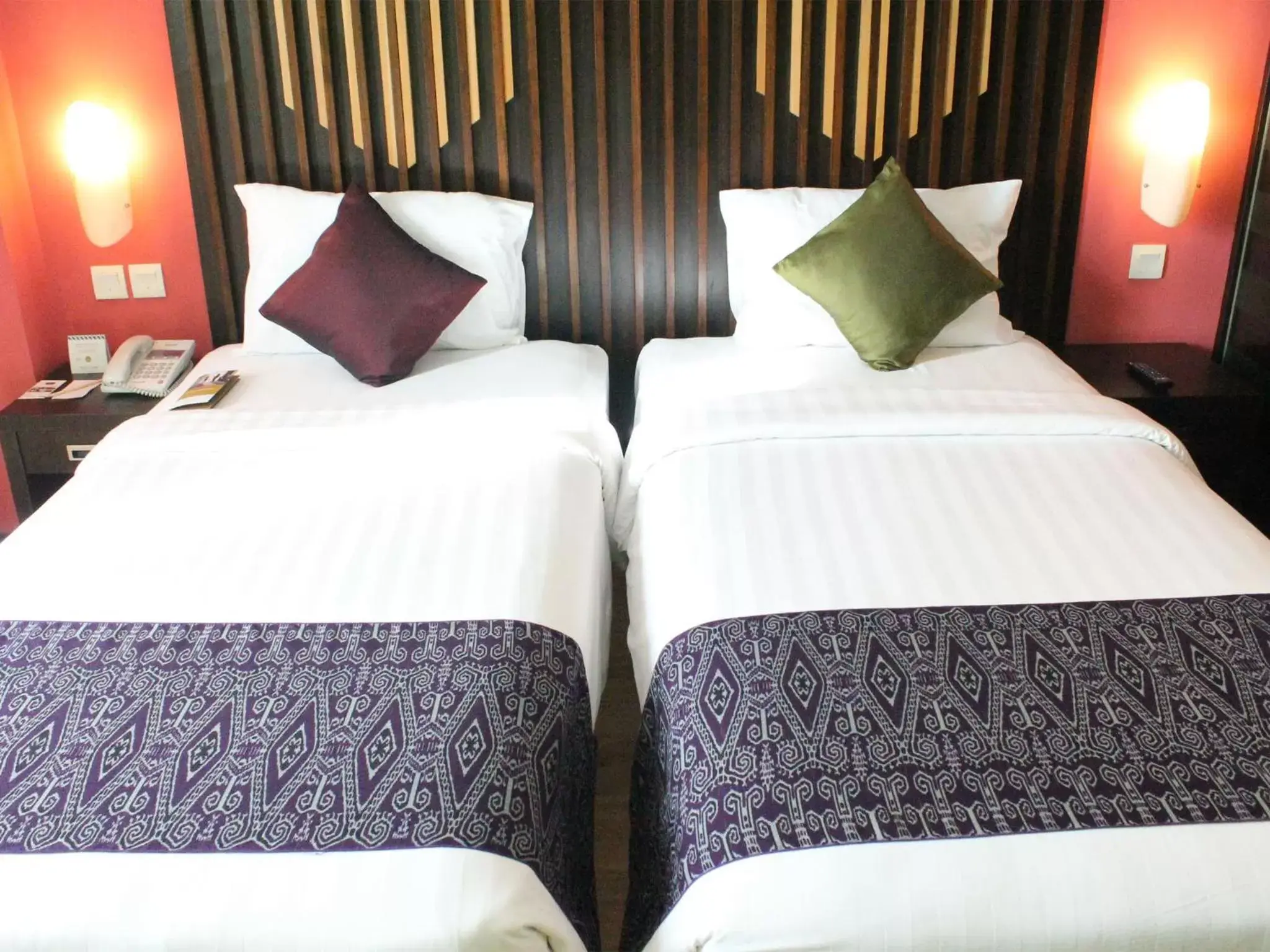 Bed in Mercure Pontianak City Center