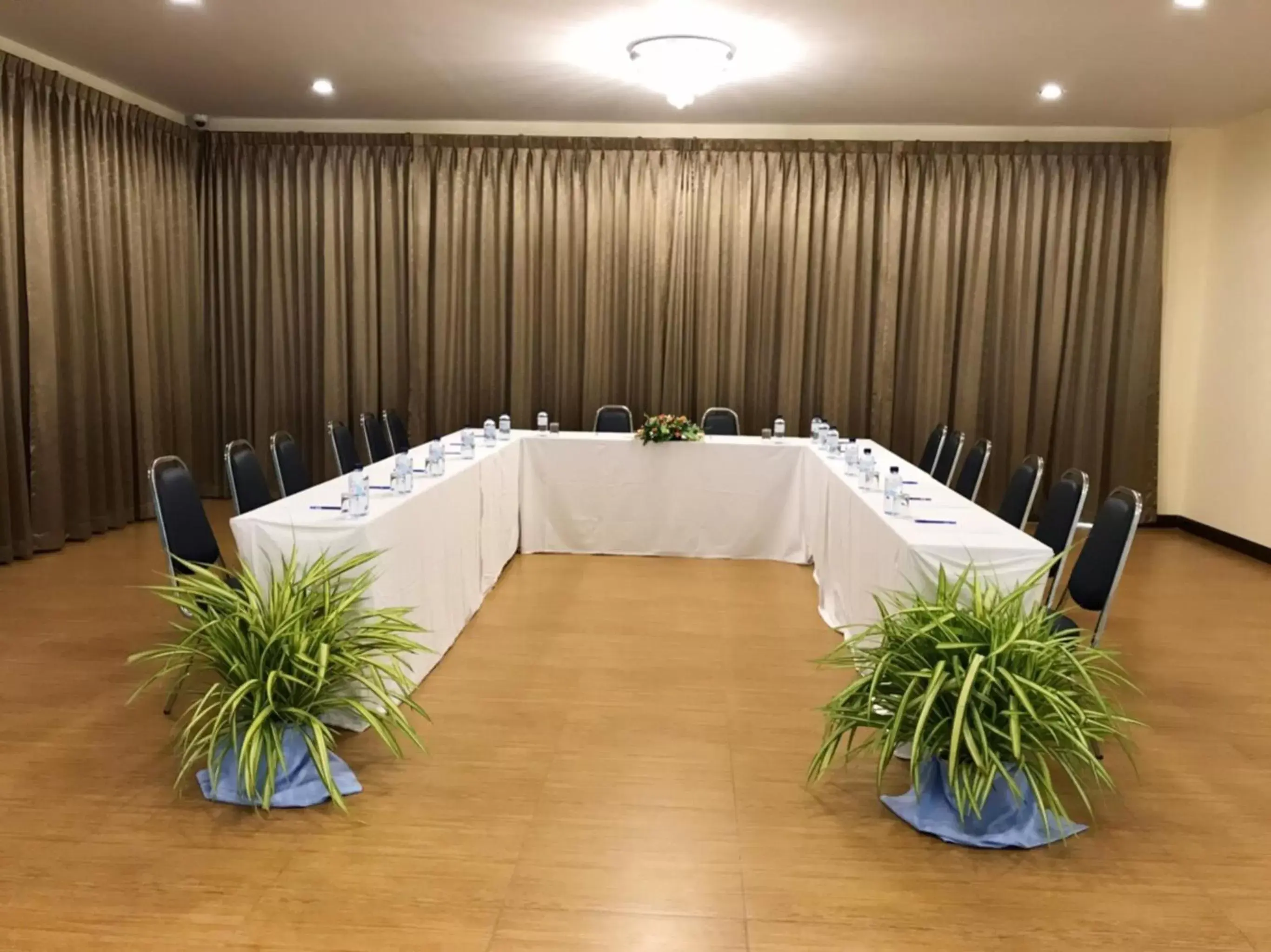 Meeting/conference room in The LD Pattaya Hotel