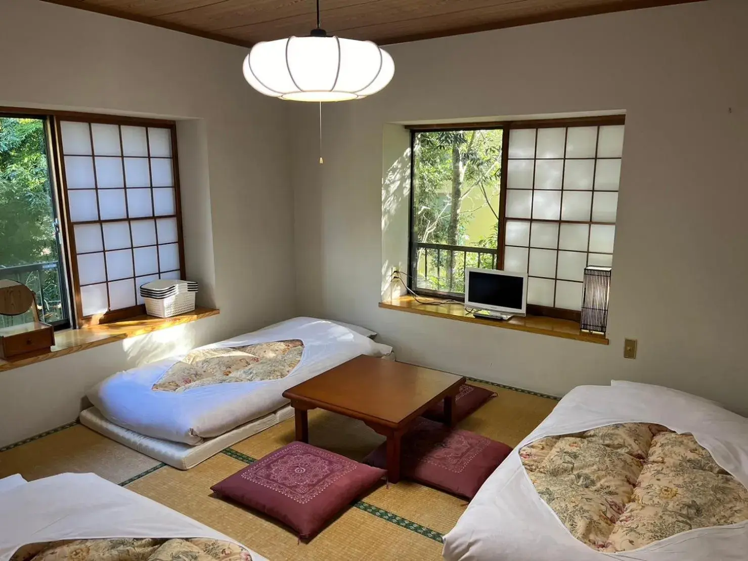 Japanese-Style Room in Fuji-Hakone Guest House Japanese-Style Room in Fuji-Hakone Guest House