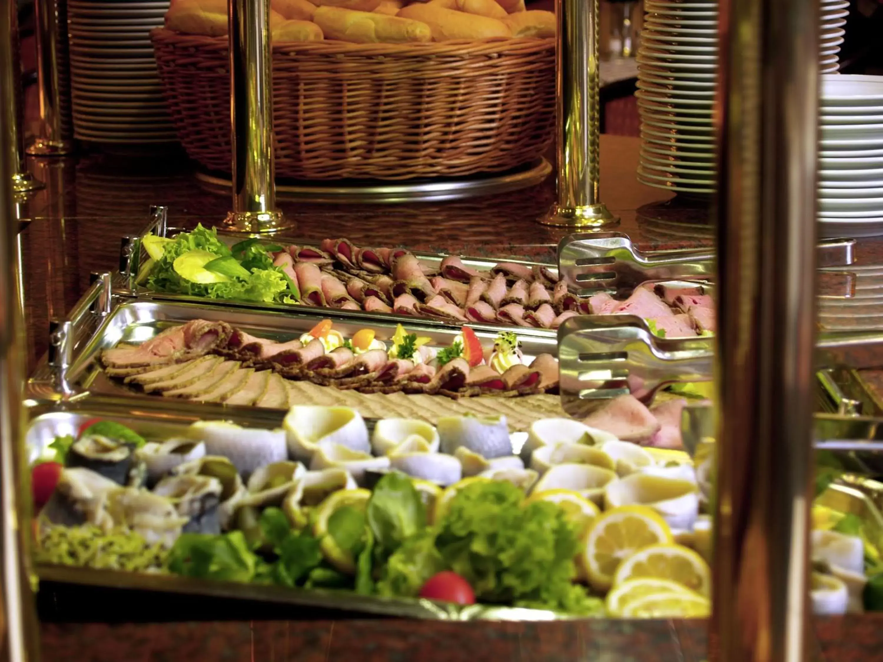 Restaurant/places to eat in Danubius Hotel Hungaria City Center Restaurant/places to eat in Danubius Hotel Hungaria City Center