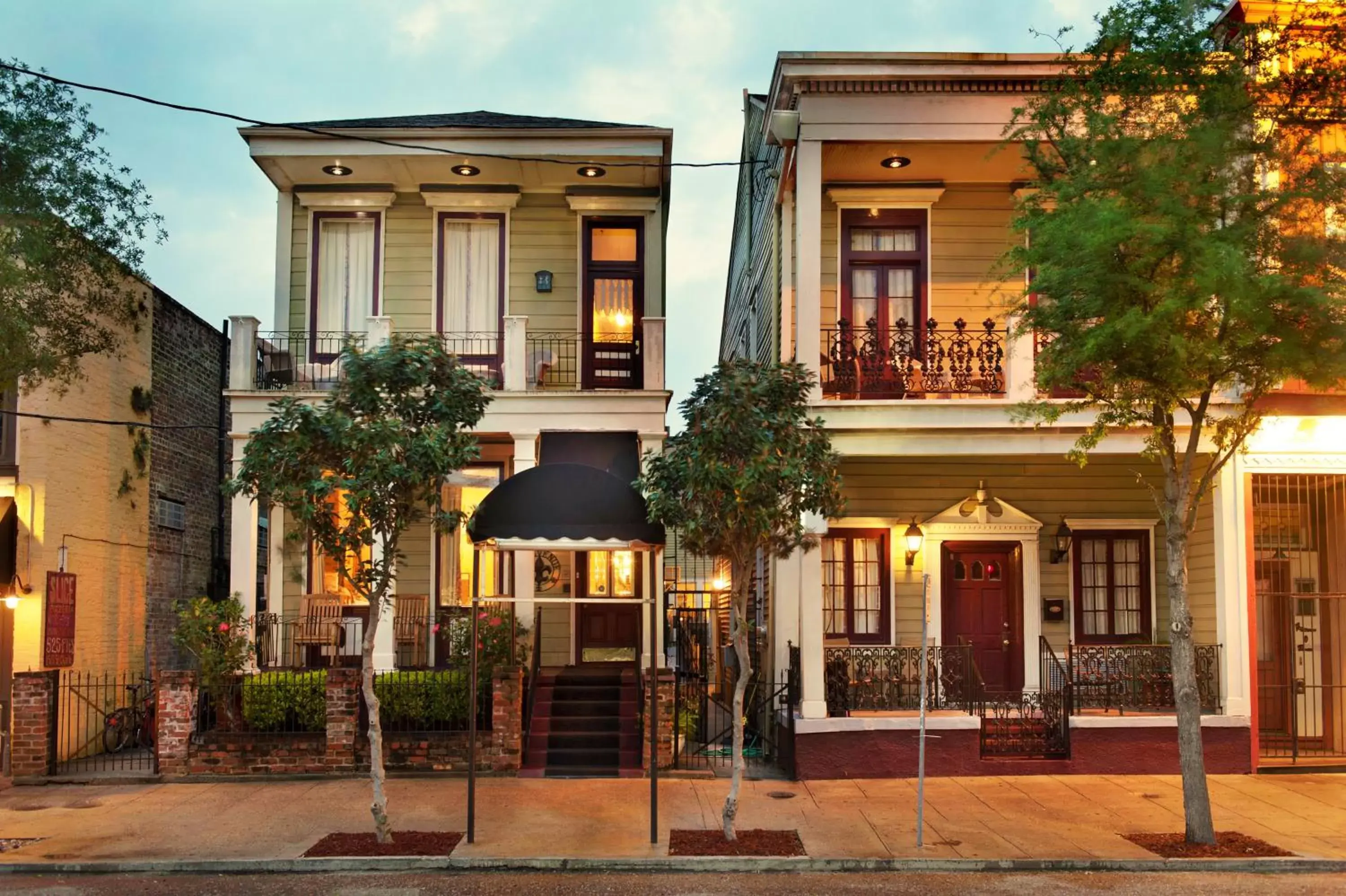 Property Building in Historic Streetcar Inn