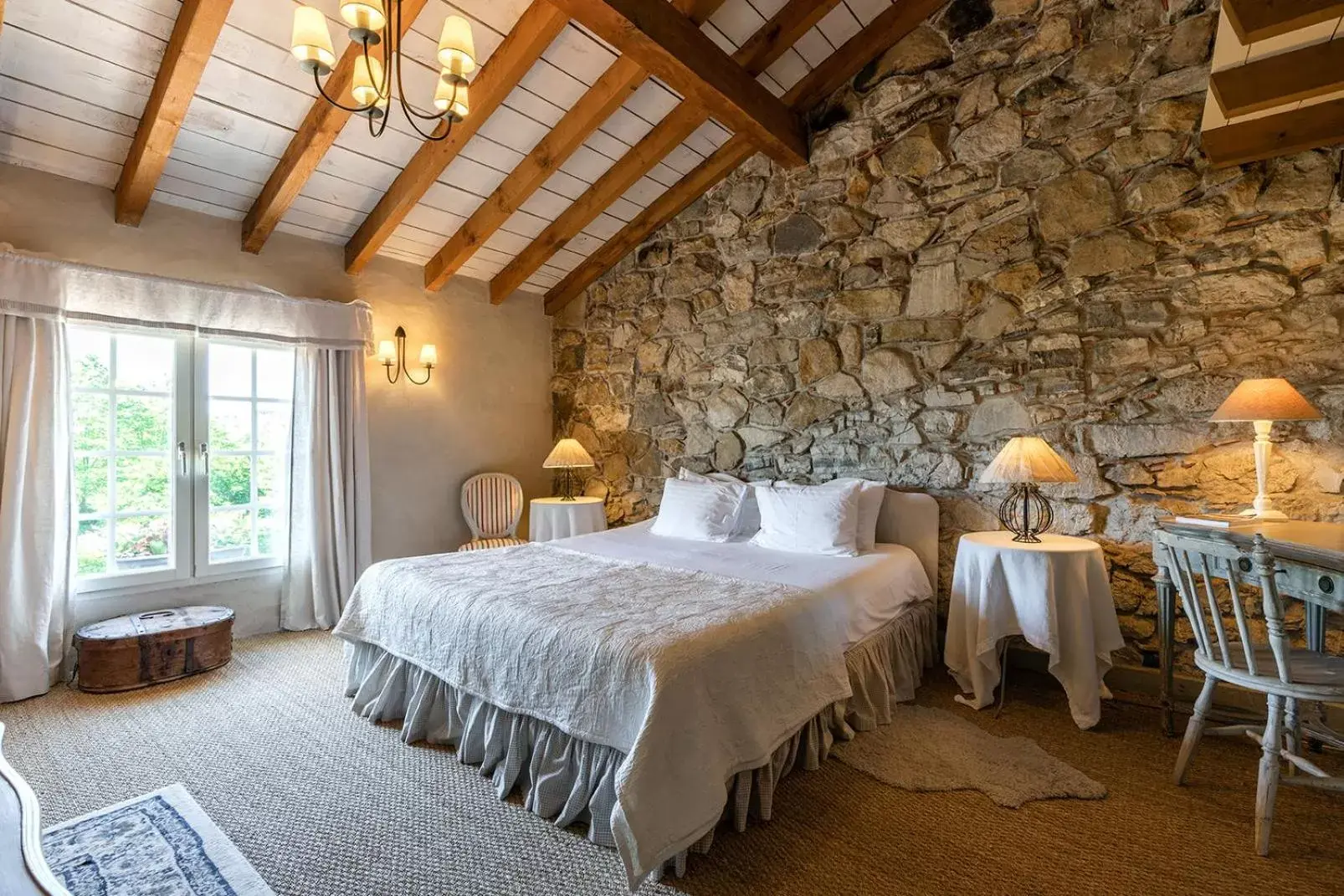 Bedroom, Bed in Domaine de Bassilour