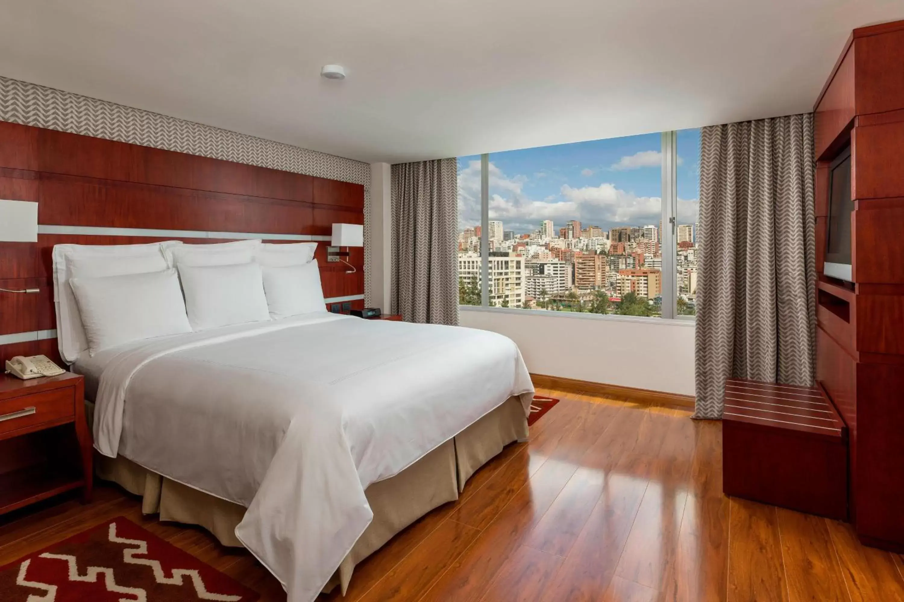 Bedroom, Bed in JW Marriott Quito