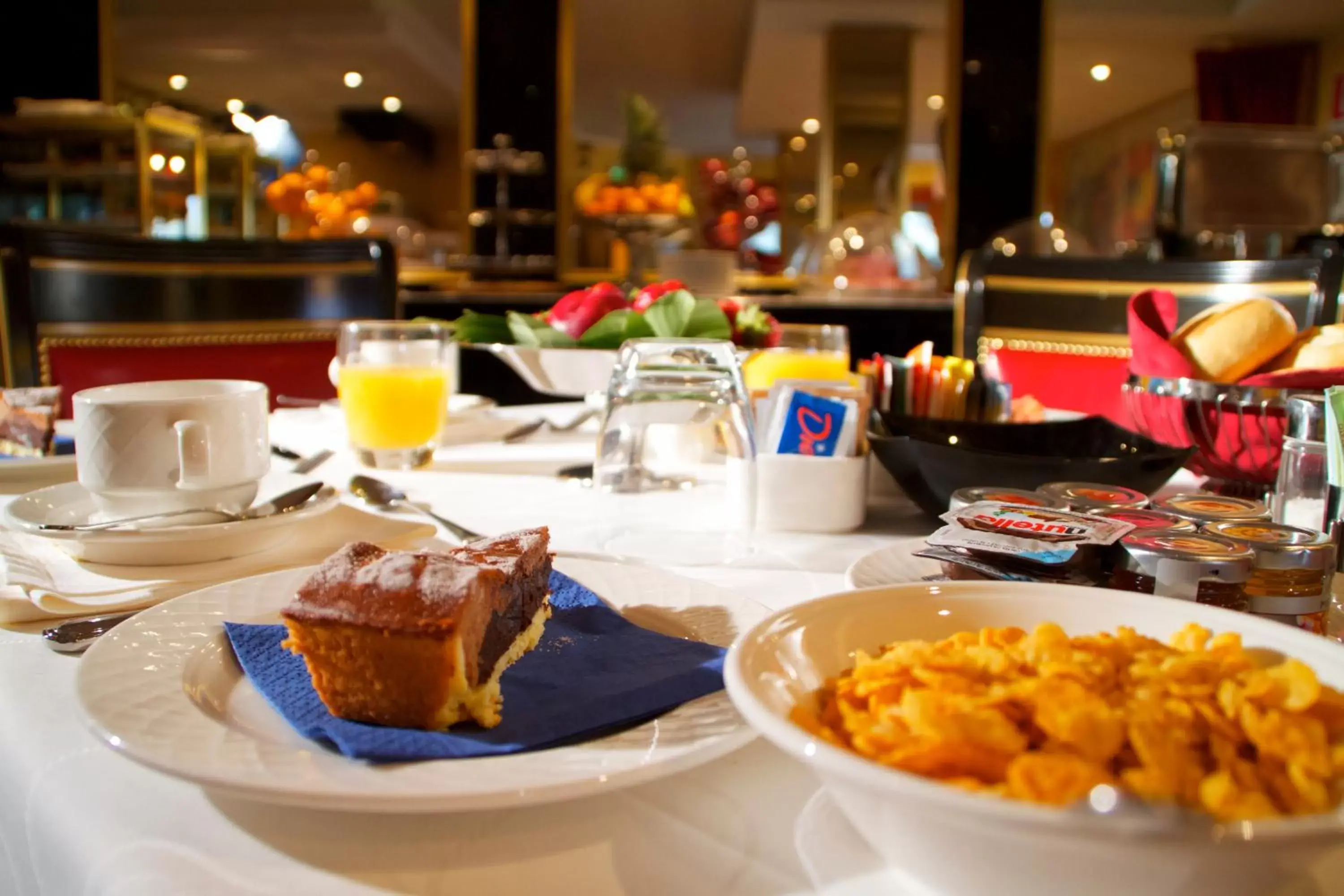 Buffet breakfast in Hotel Motel Visconteo