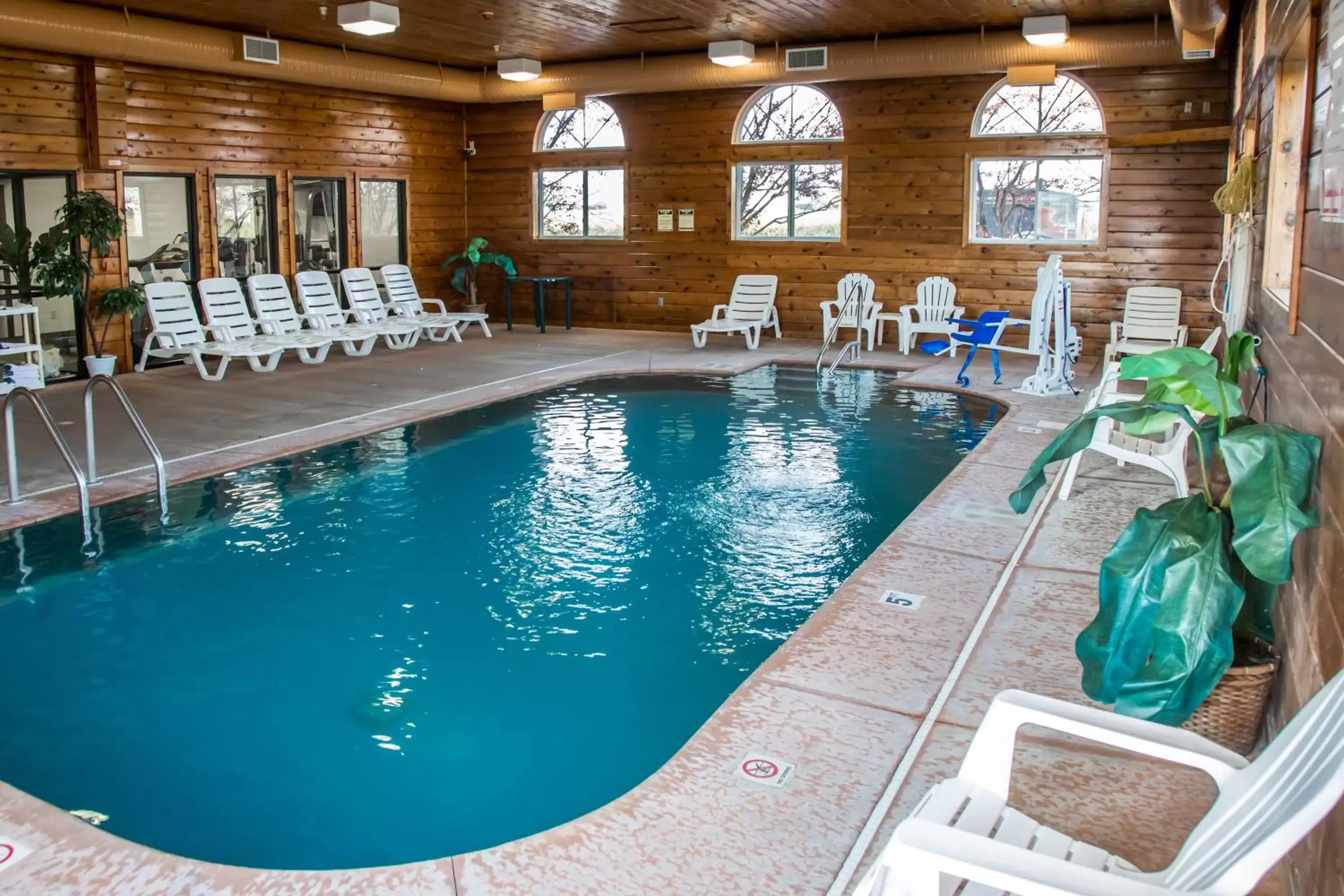 , Swimming Pool in Quality Inn & Suites Loves Park near Rockford