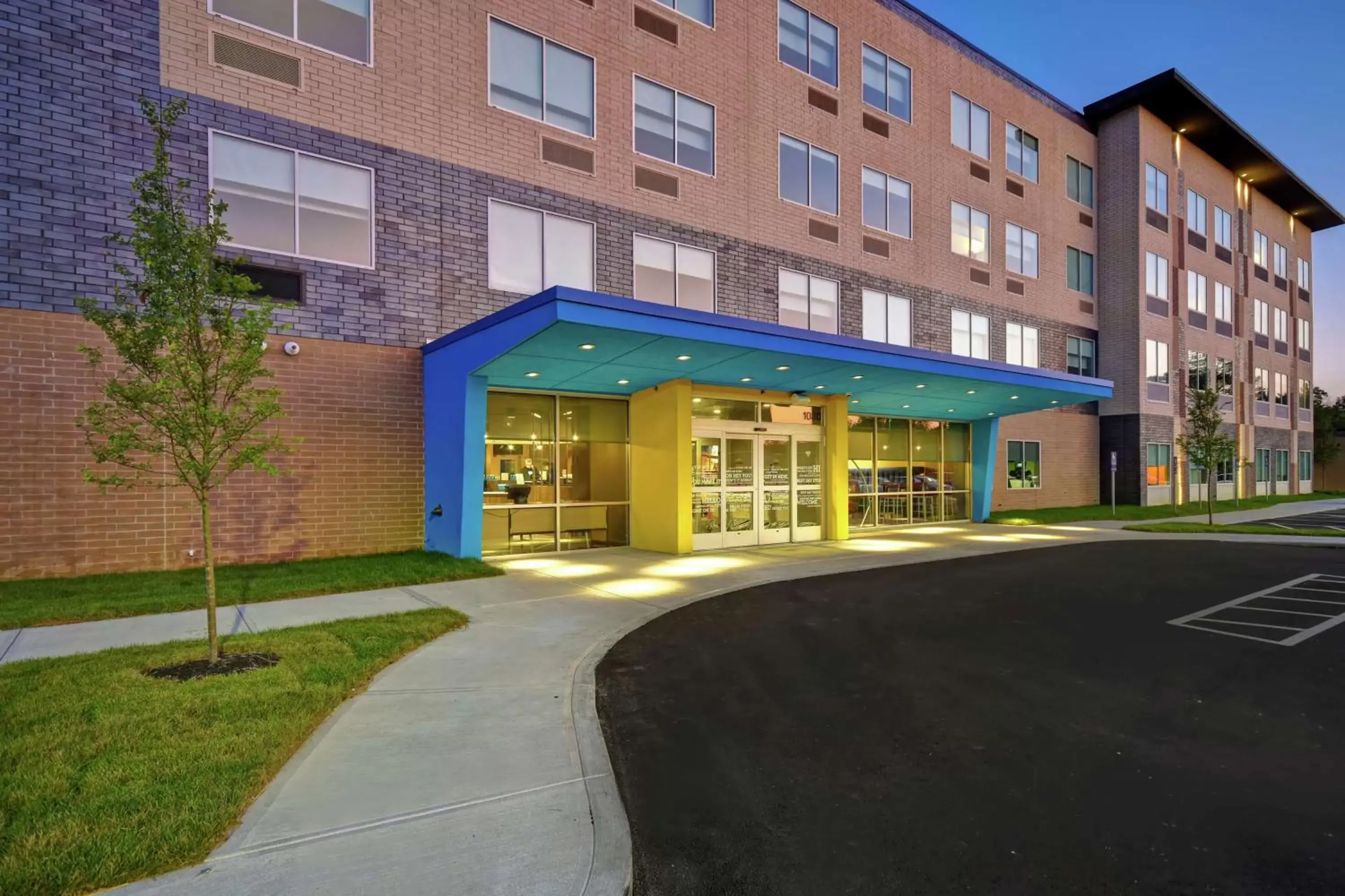 Property Building in Tru By Hilton Cincinnati Airport South Florence