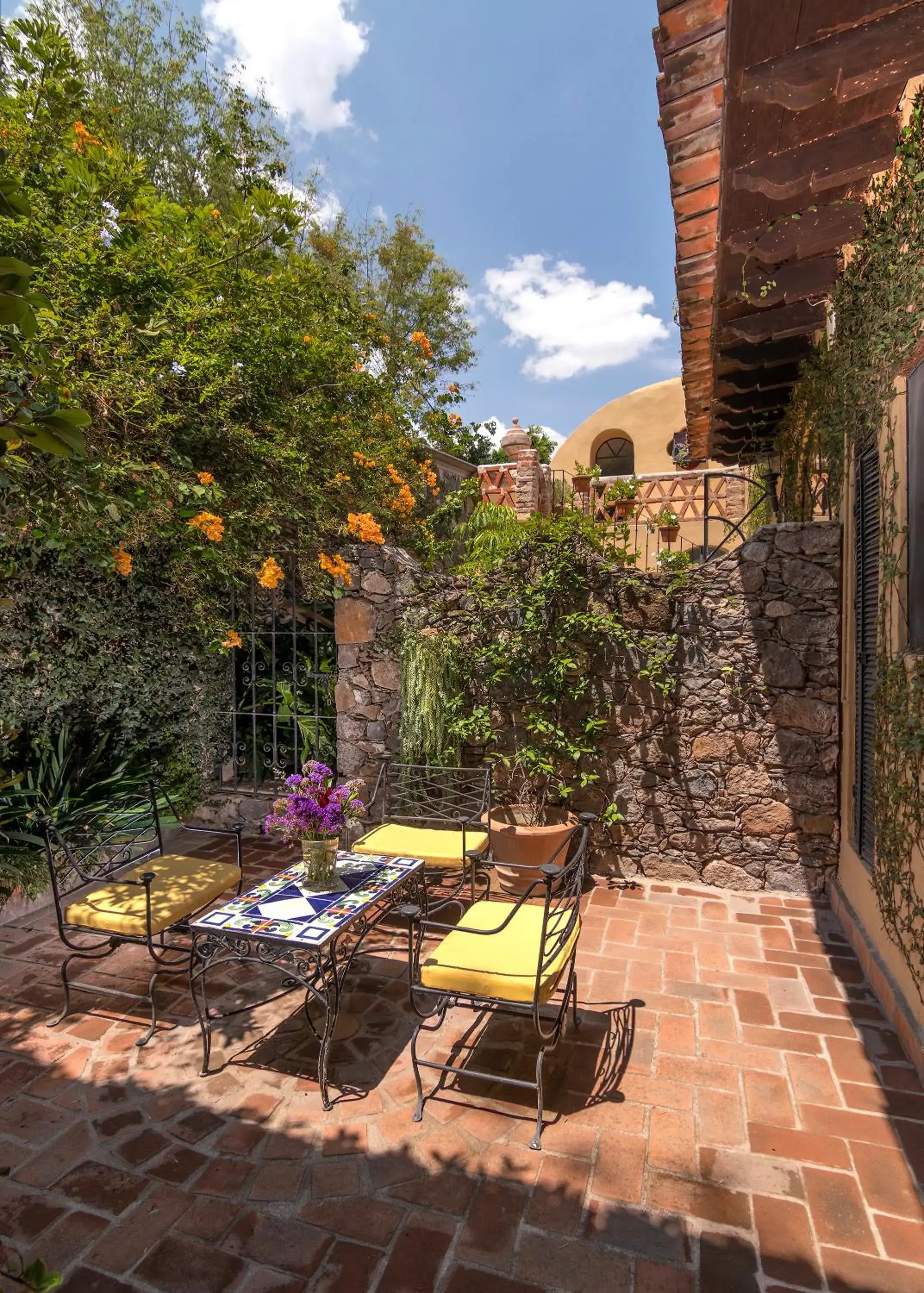 Patio in Hotel Santa Monica