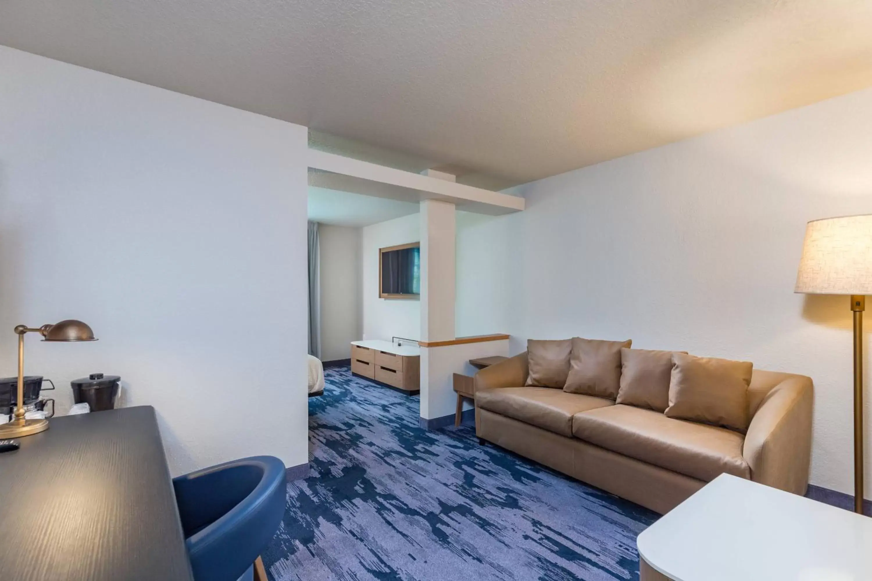Photo of the whole room, Seating Area in Fairfield Inn and Suites by Marriott Tampa North
