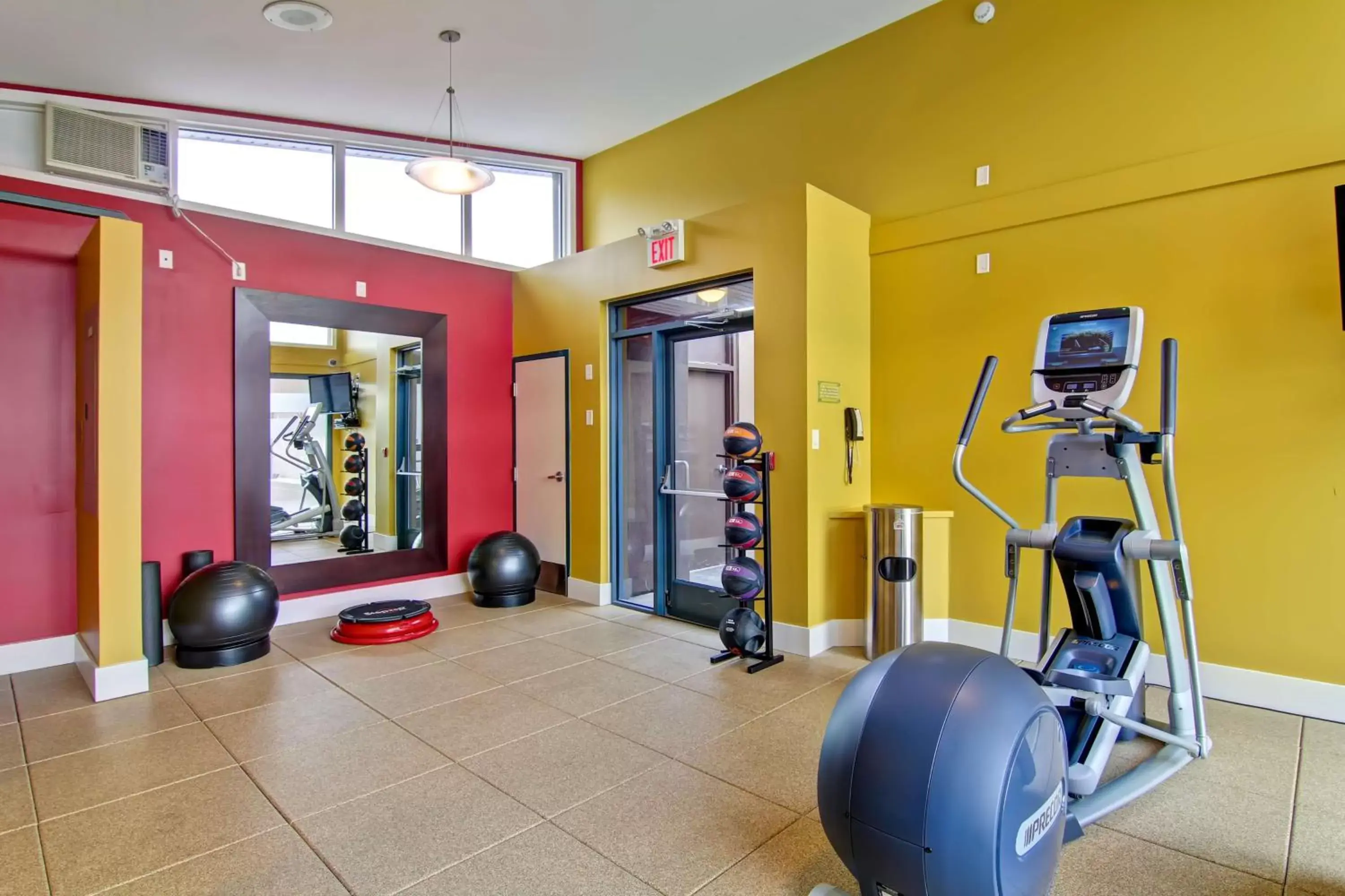 Fitness centre/facilities, Fitness Center/Facilities in DoubleTree by Hilton - Kamloops