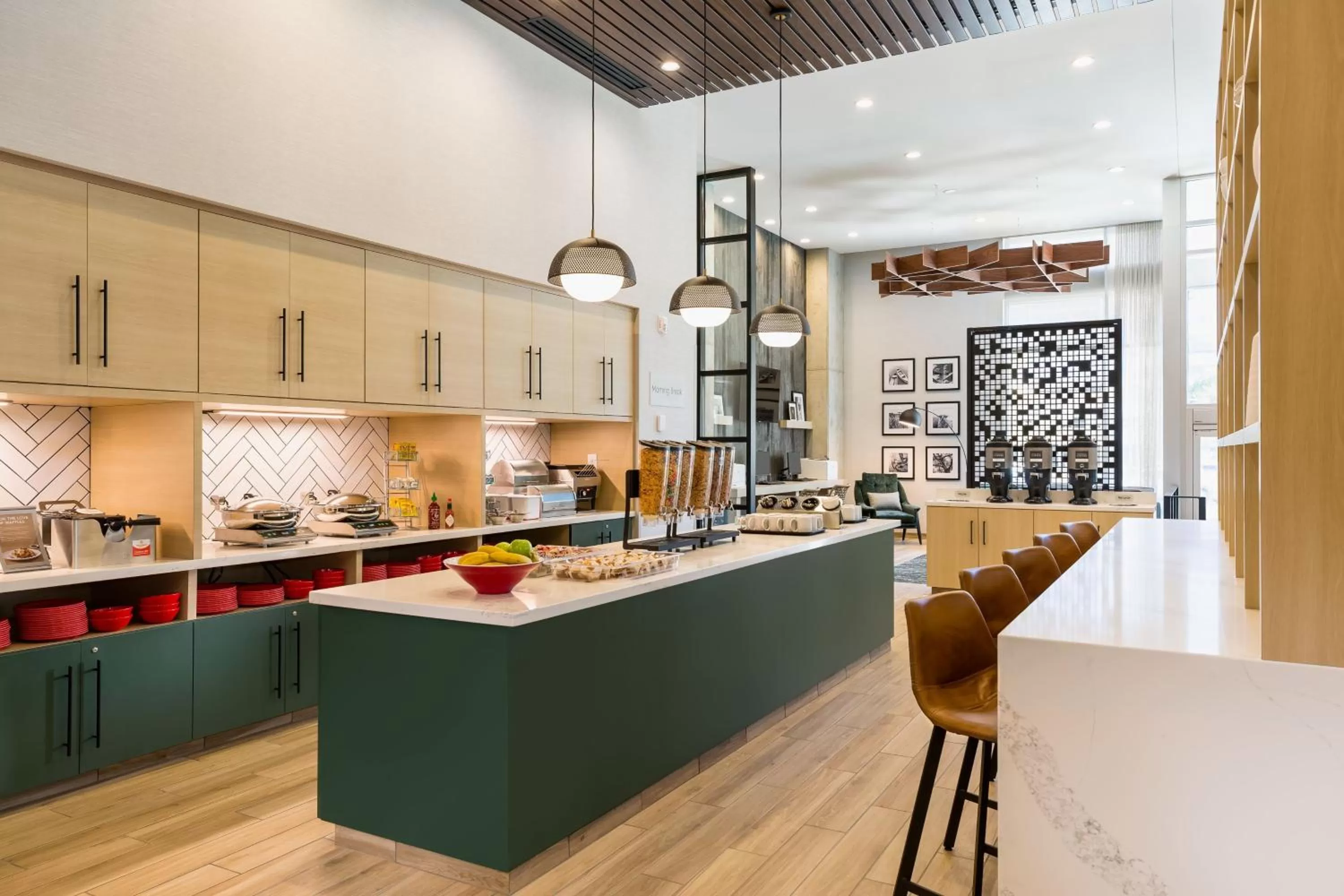 Breakfast in TownePlace Suites By Marriott Rochester Mayo Clinic Area