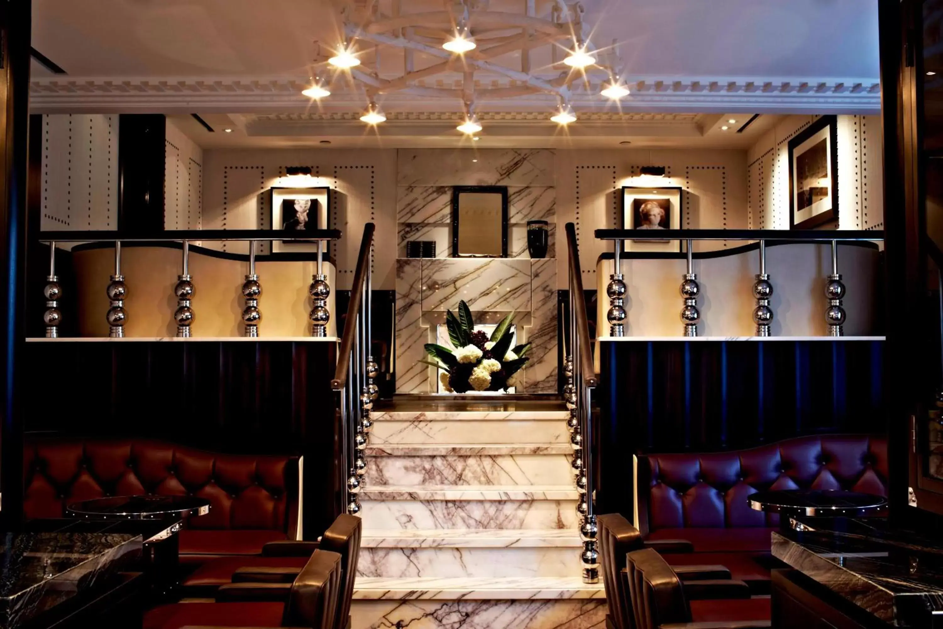 Restaurant/places to eat, Lobby/Reception in London Marriott Hotel Grosvenor Square