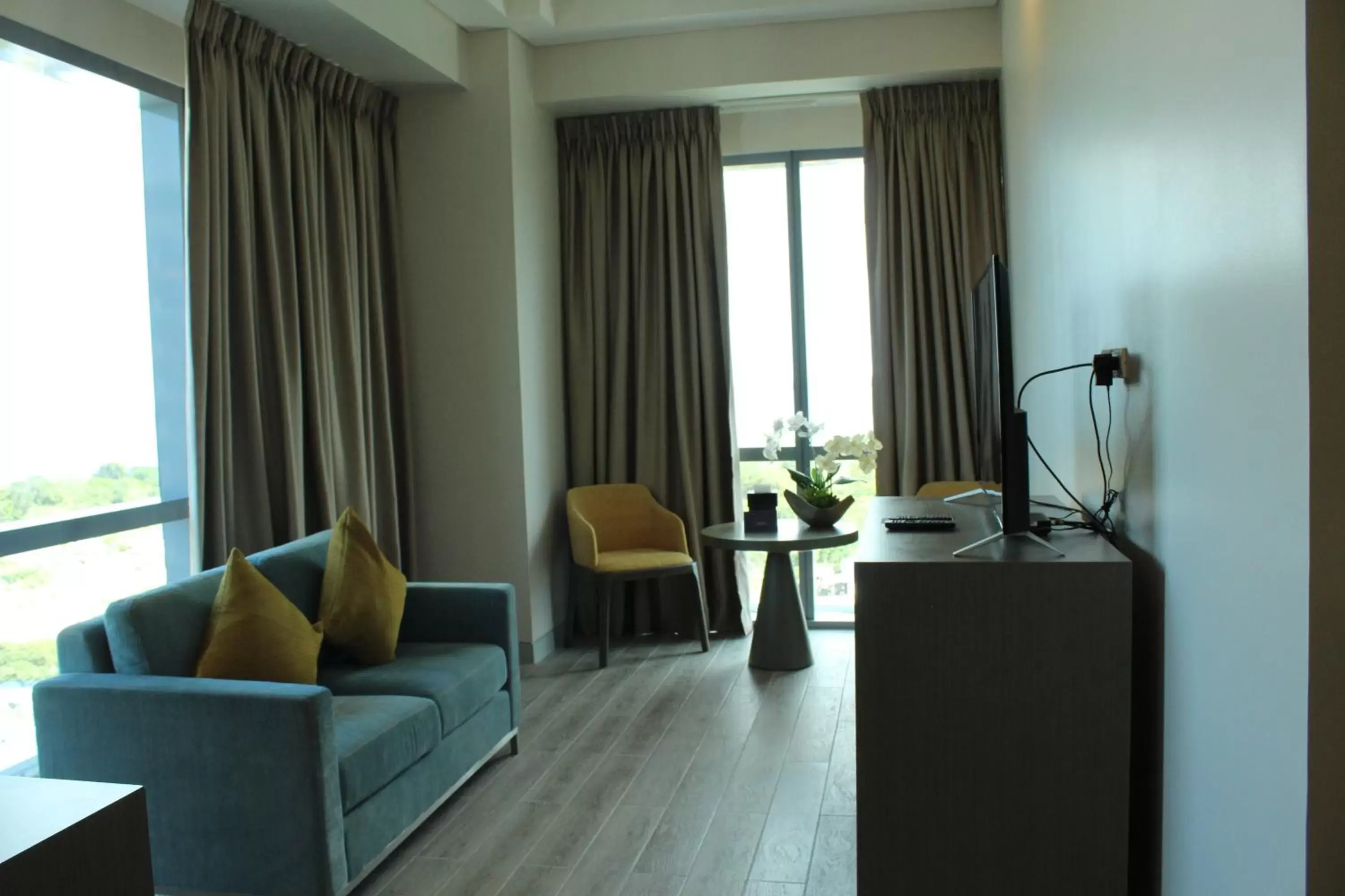 Living room, Seating Area in Savoy Hotel Mactan