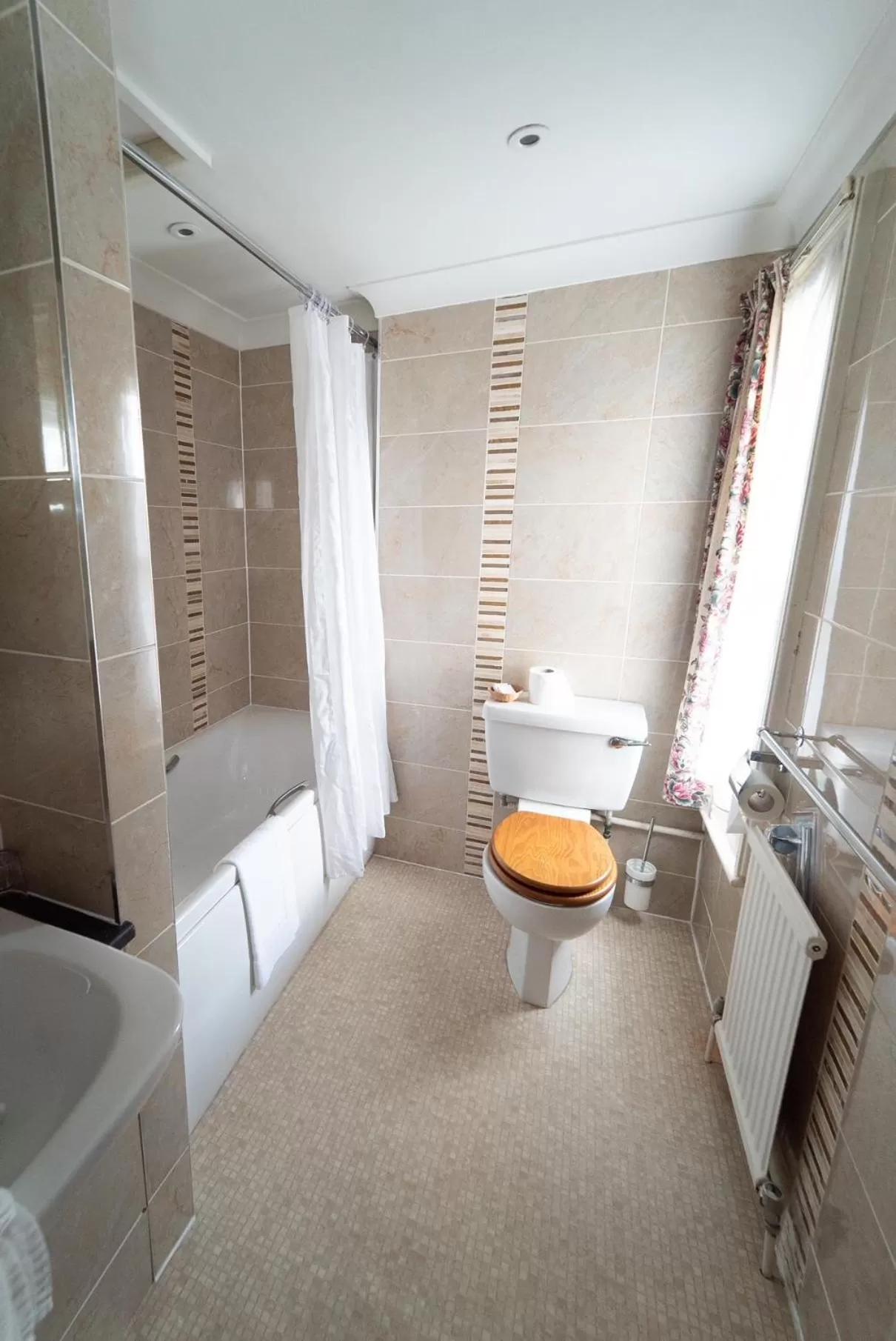 Bathroom in Littlebury Hotel