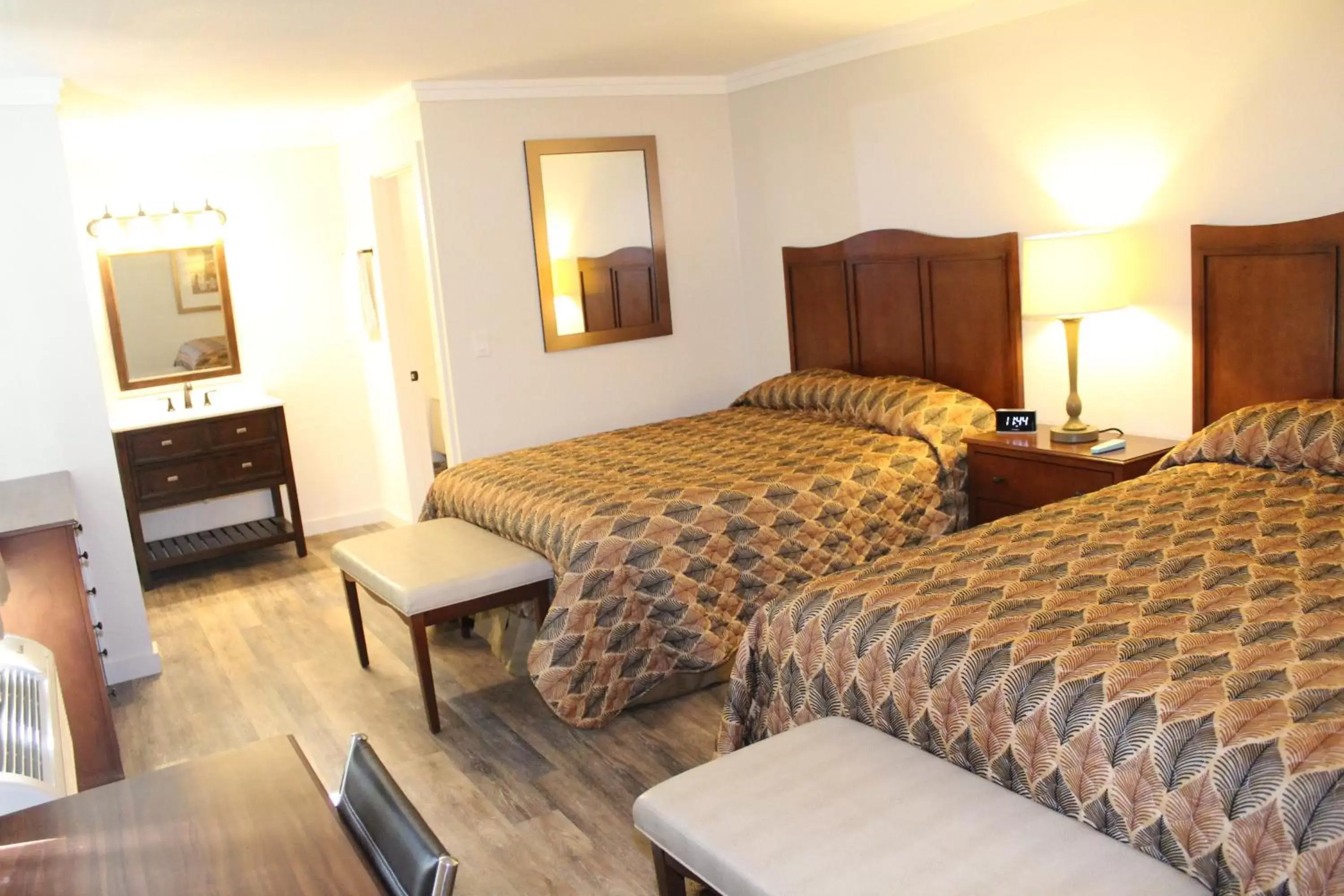 Photo of the whole room, Bed in The Northern Inn