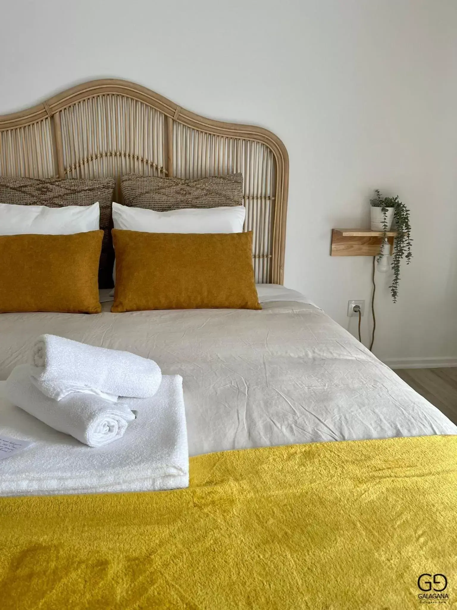 Bed in Galagana Charm House