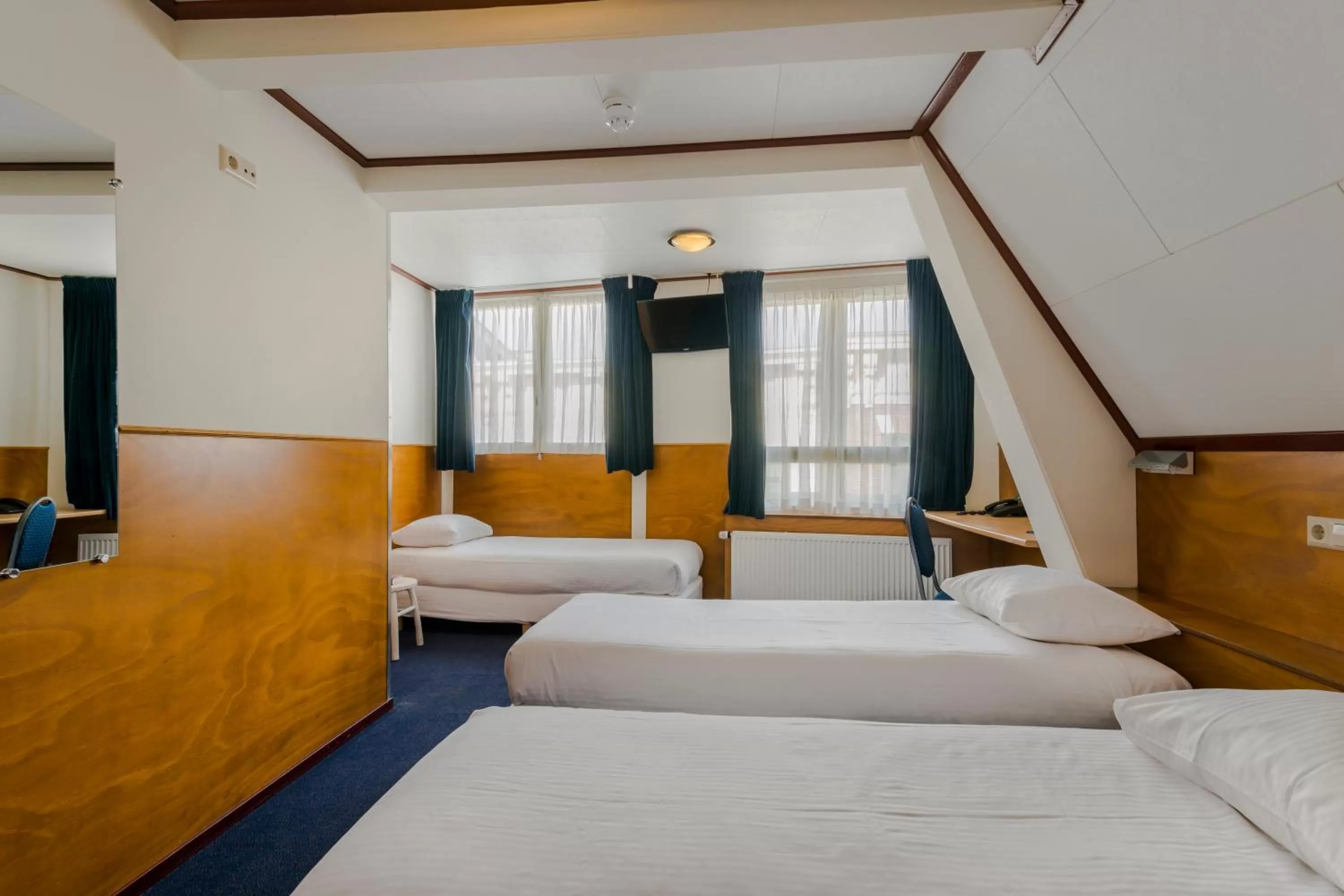 Bed in Hotel van Gelder