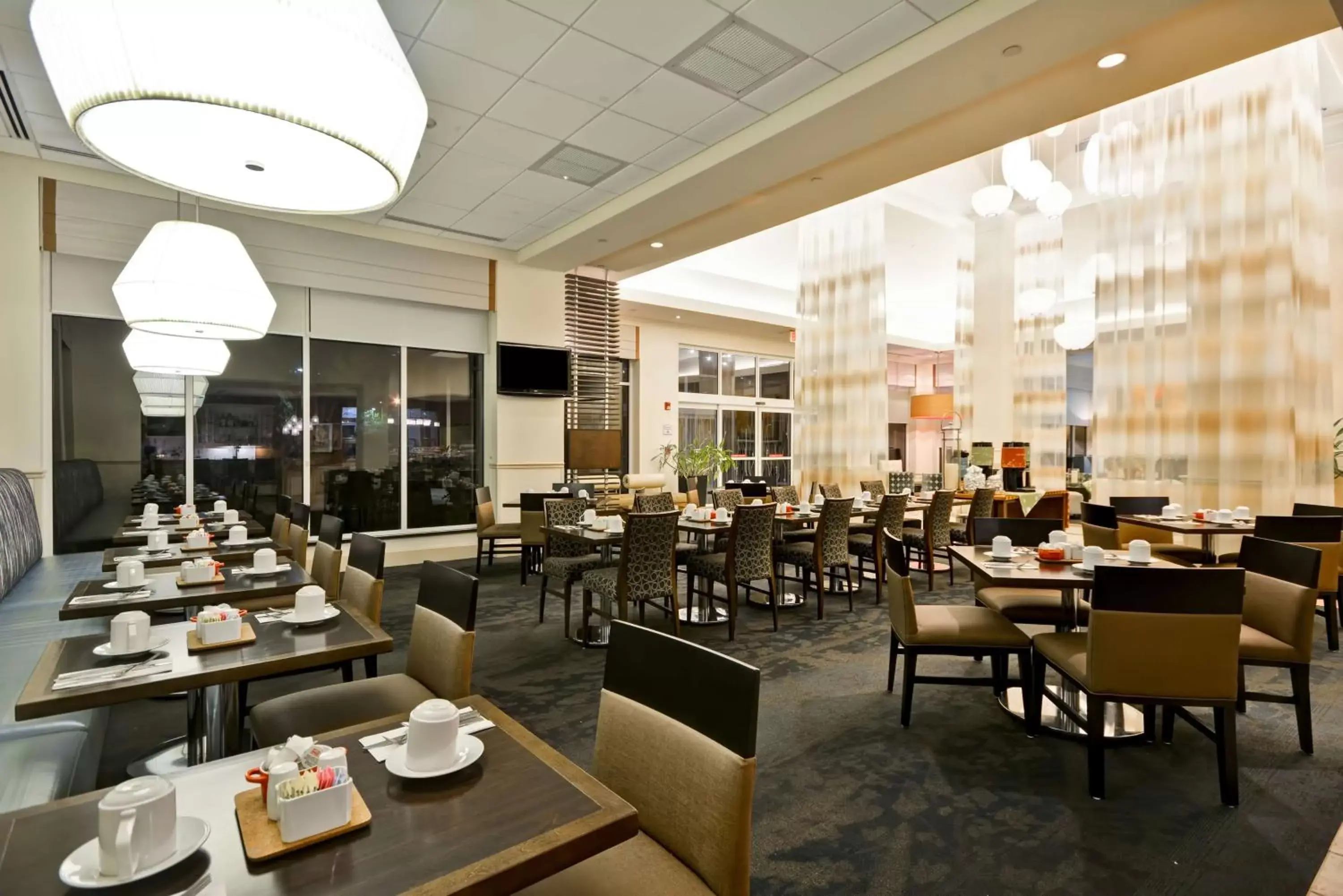 Restaurant/Places to Eat in Hilton Garden Inn Sarasota-Bradenton Airport