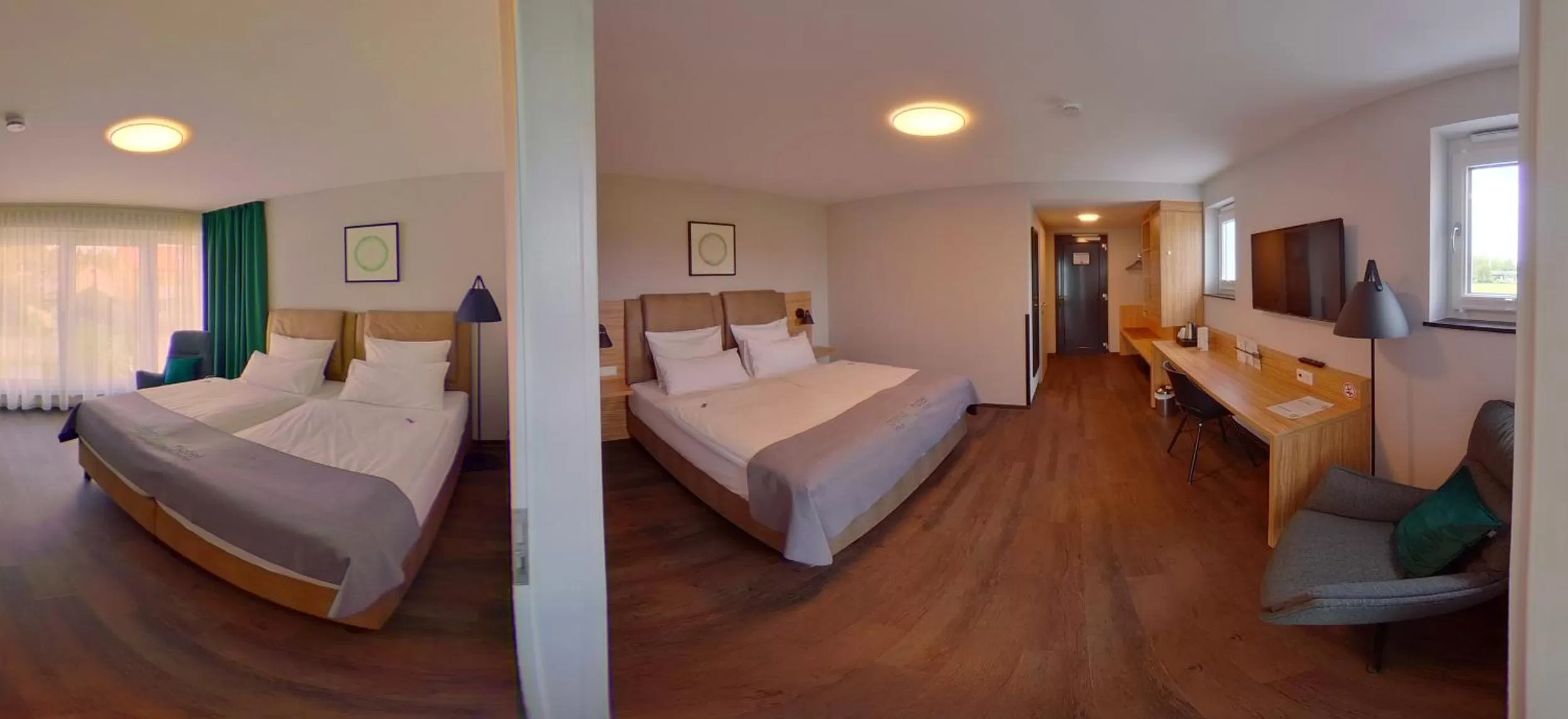 Bedroom, Bed in Trendic Hotel