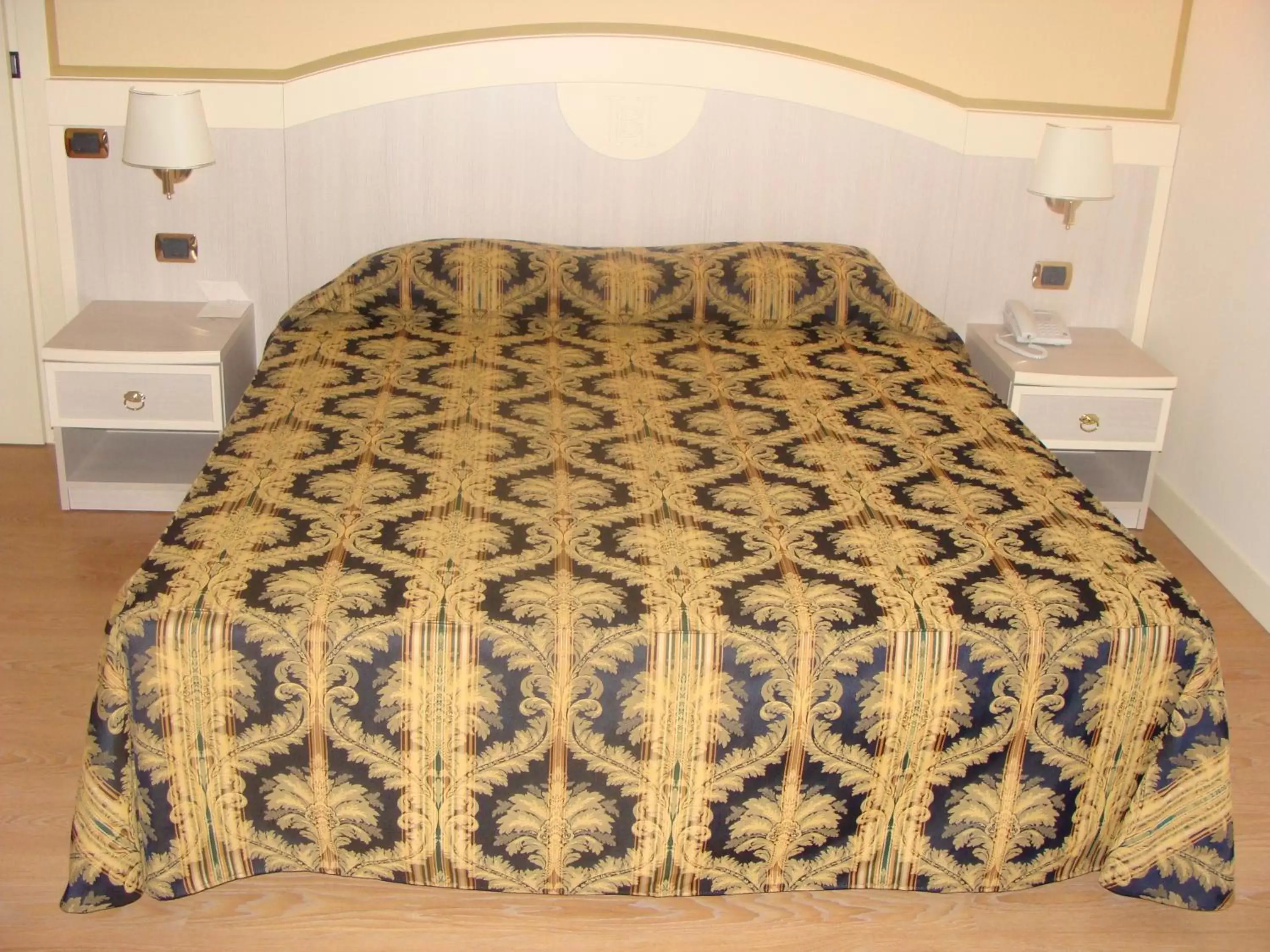 Bed in Hotel Belforte