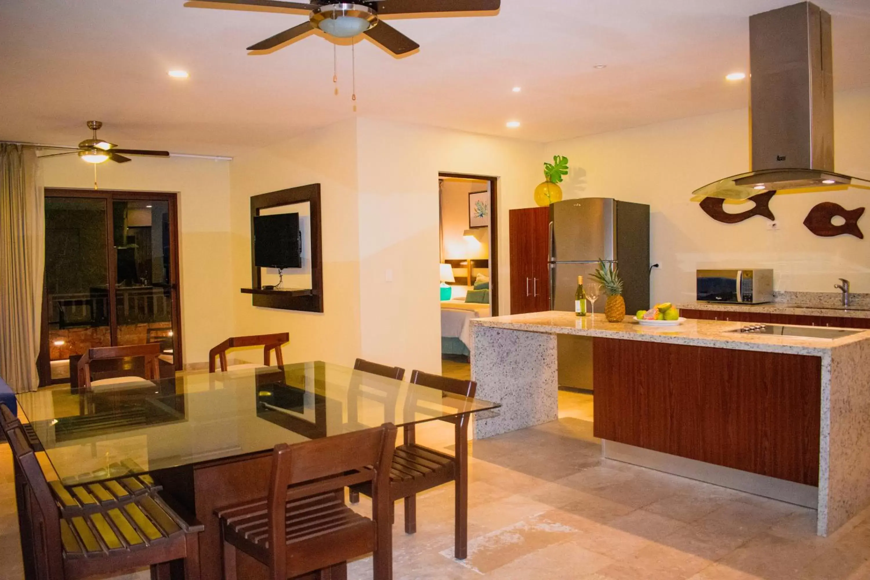 Kitchen or kitchenette, Kitchen/Kitchenette in Villas Grand Marina Kinuh